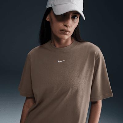Nike Womens Sportswear Essential Boxy T-Shirt Product Image