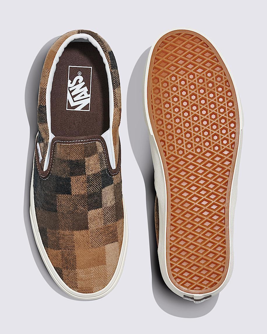 Classic Slip-On Shoe in Brown| Vans US Product Image