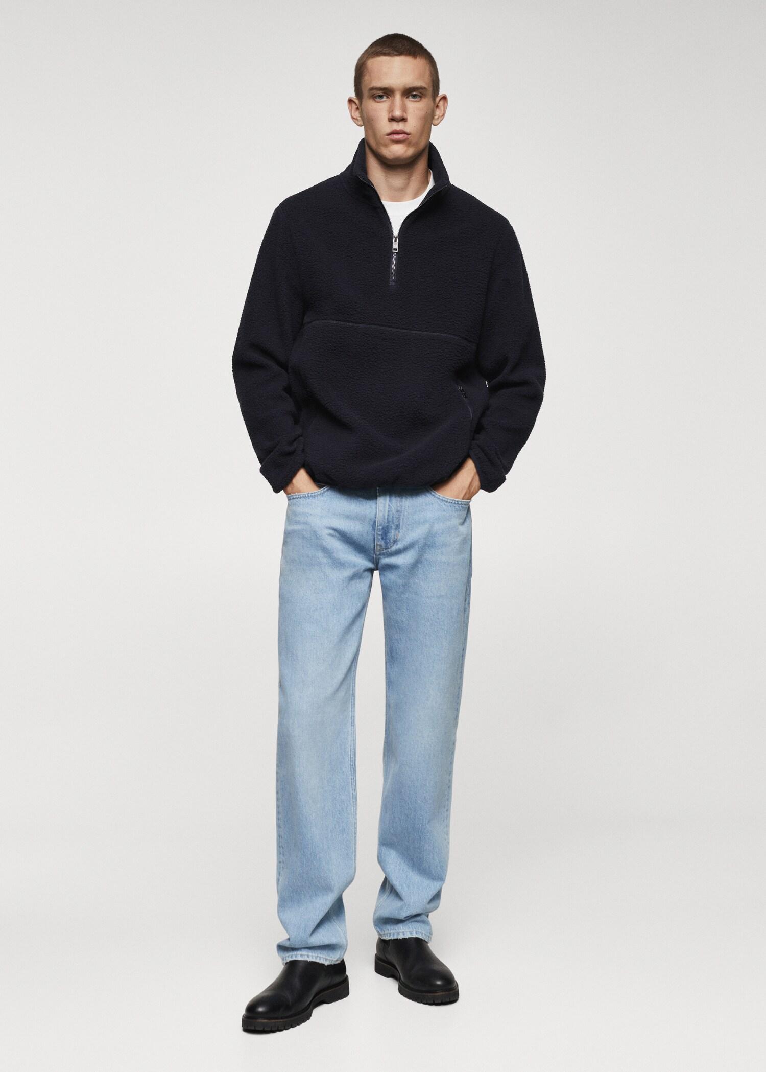 Zip-neck fleece sweatshirt - Men | MANGO USA Product Image