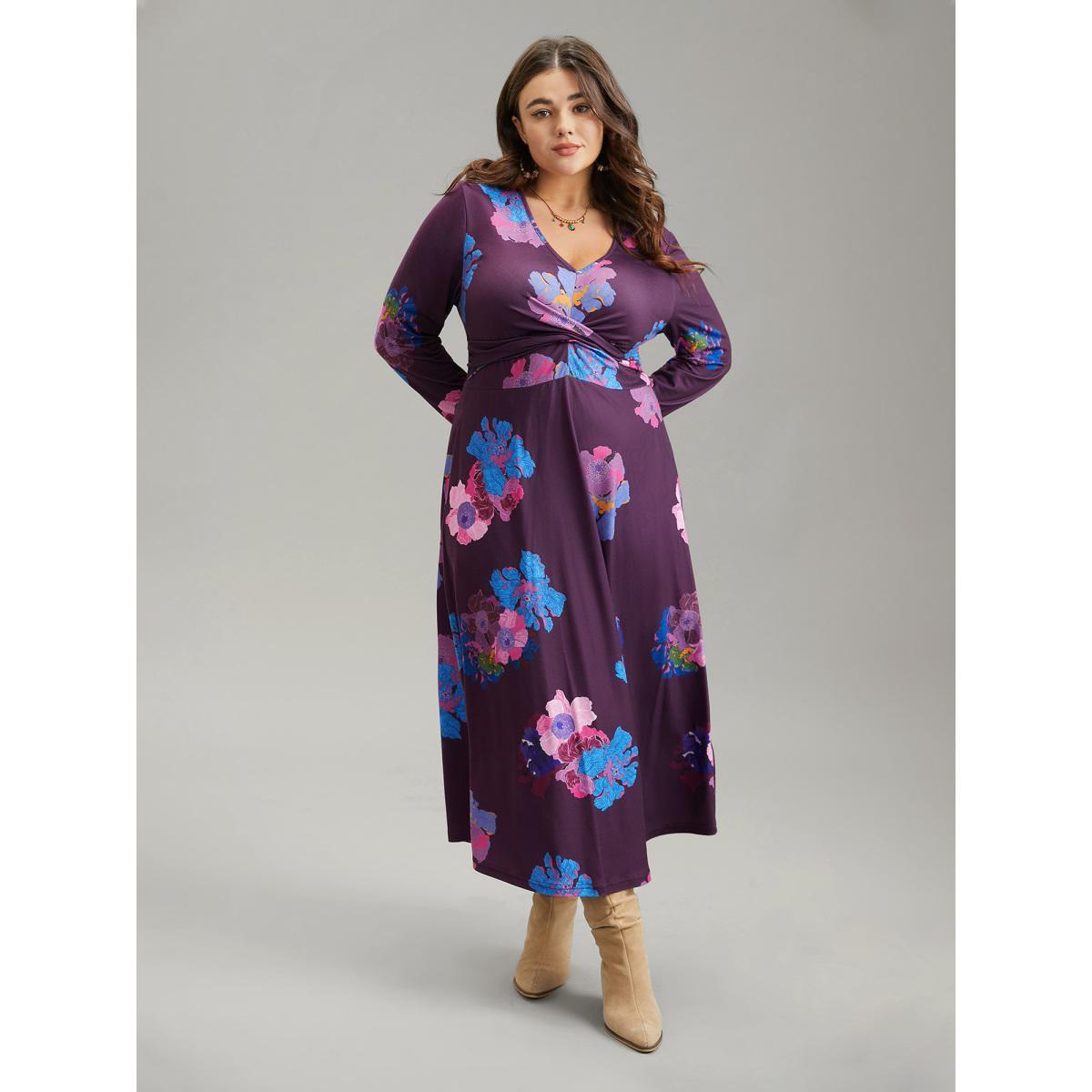 Plus Size Floral Twist Front Elastic Waist Pleated Dress RedViolet Women Resort Printed V-neck Long Sleeve Curvy Midi Dress BloomChic 30/6X Product Image