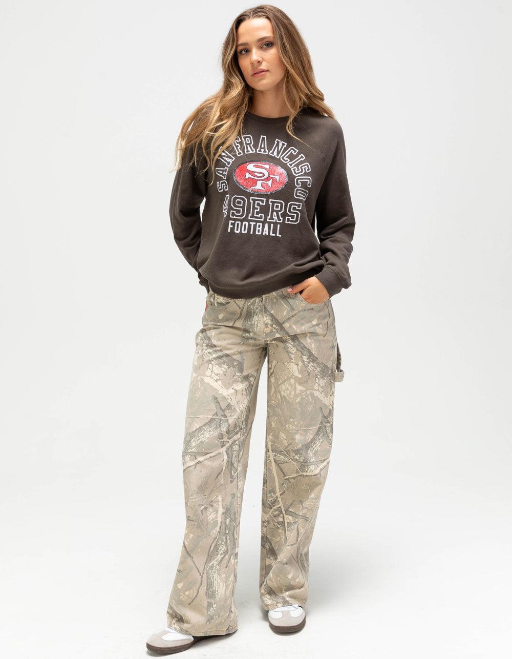 JUNK FOOD San Francisco 49ers Womens Flocked Raglan Crewneck Sweatshirt - BLACK Product Image