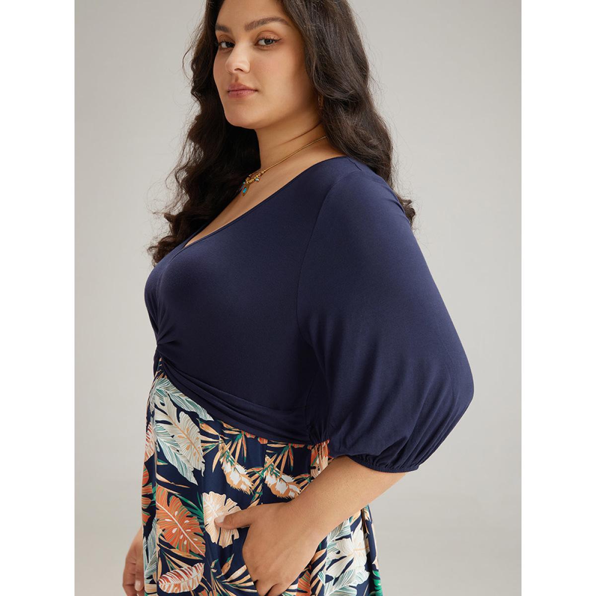 Plus Size Plants Print Patchwork Twist Front Pocket Dress DarkBlue Women Vacation Elastic cuffs V-neck Half Sleeve Curvy Midi Dress BloomChic 10/M Product Image
