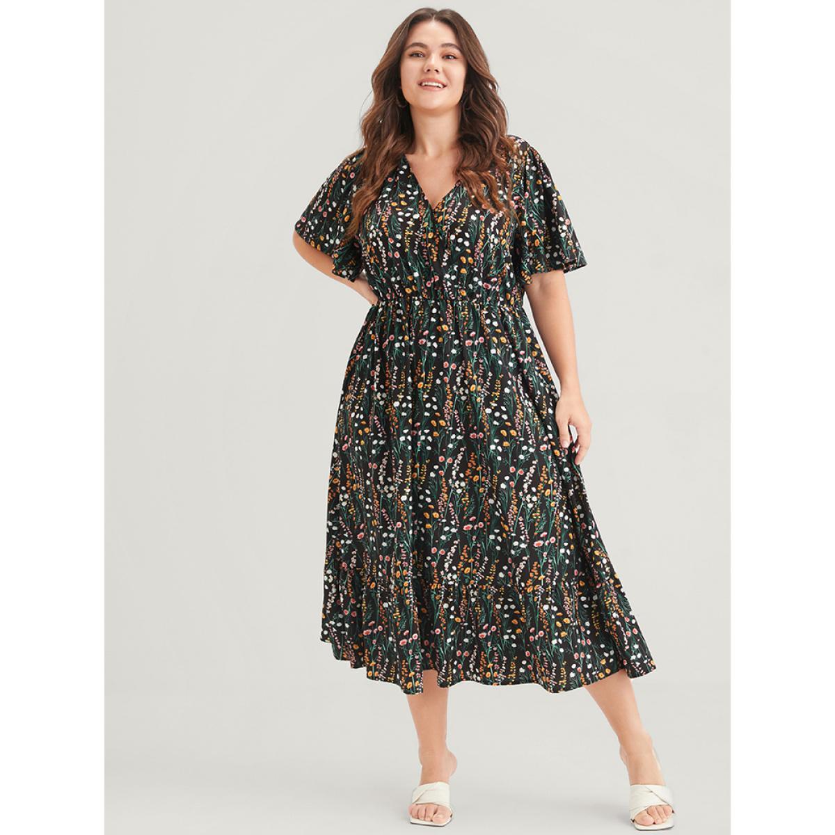 Plus Size Ditsy Floral Elastic Waist Button Ruffle Pocket Wrap Midi Dress BlackFlower Women Elegant Pocket V-neck Short sleeve Curvy Long Dress BloomChic 26/4X Product Image
