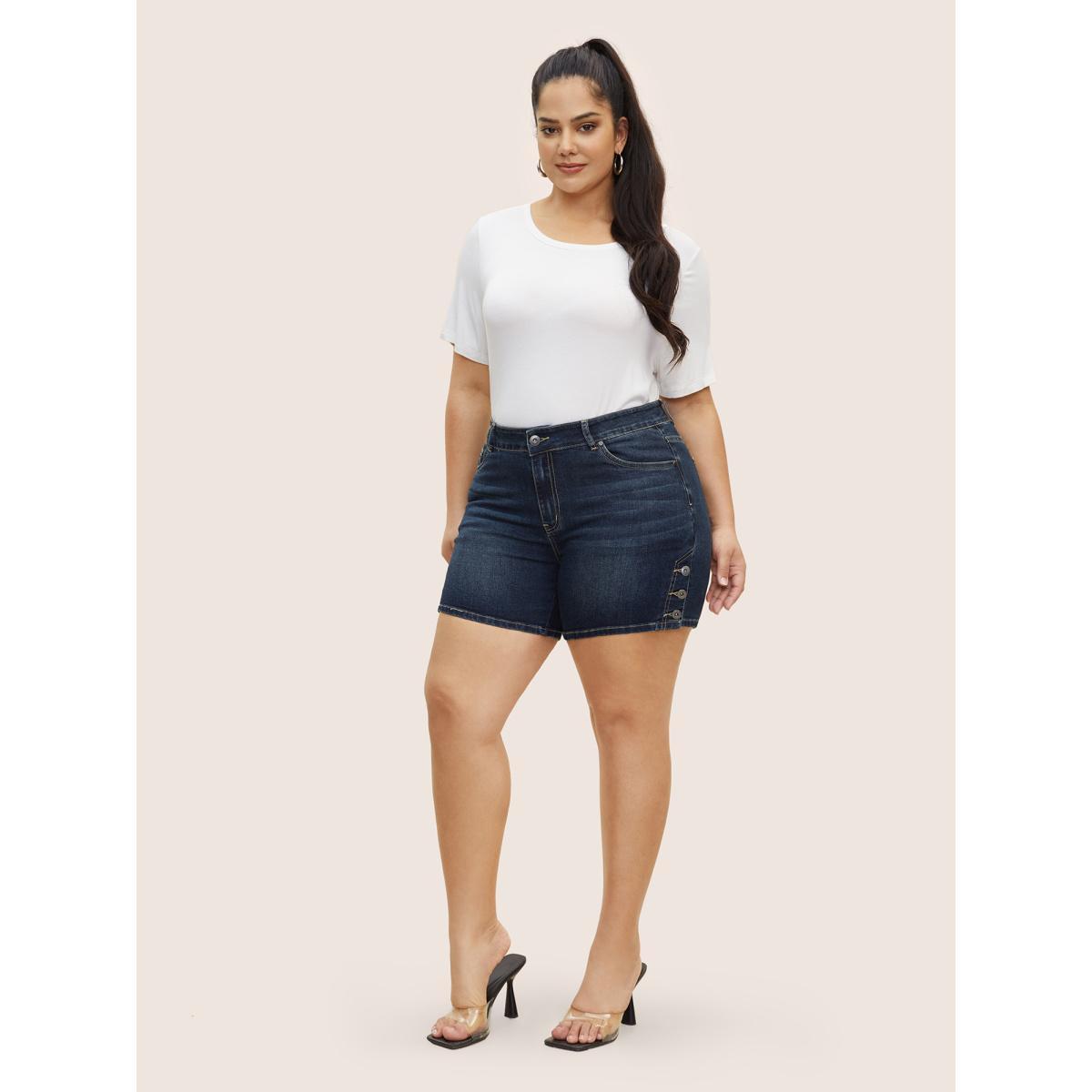 Plus Size Dark Wash Slit Hem Button Detail Denim Shorts Women Denimindigo Button High stretch Everyday Slanted pocket Casual Denim Shorts BloomChic 22/3X Product Image