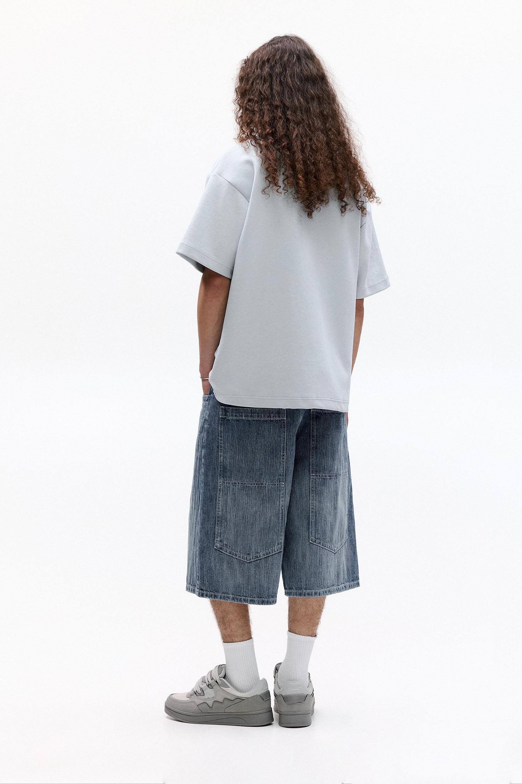 Basic short sleeve sweatshirt Product Image