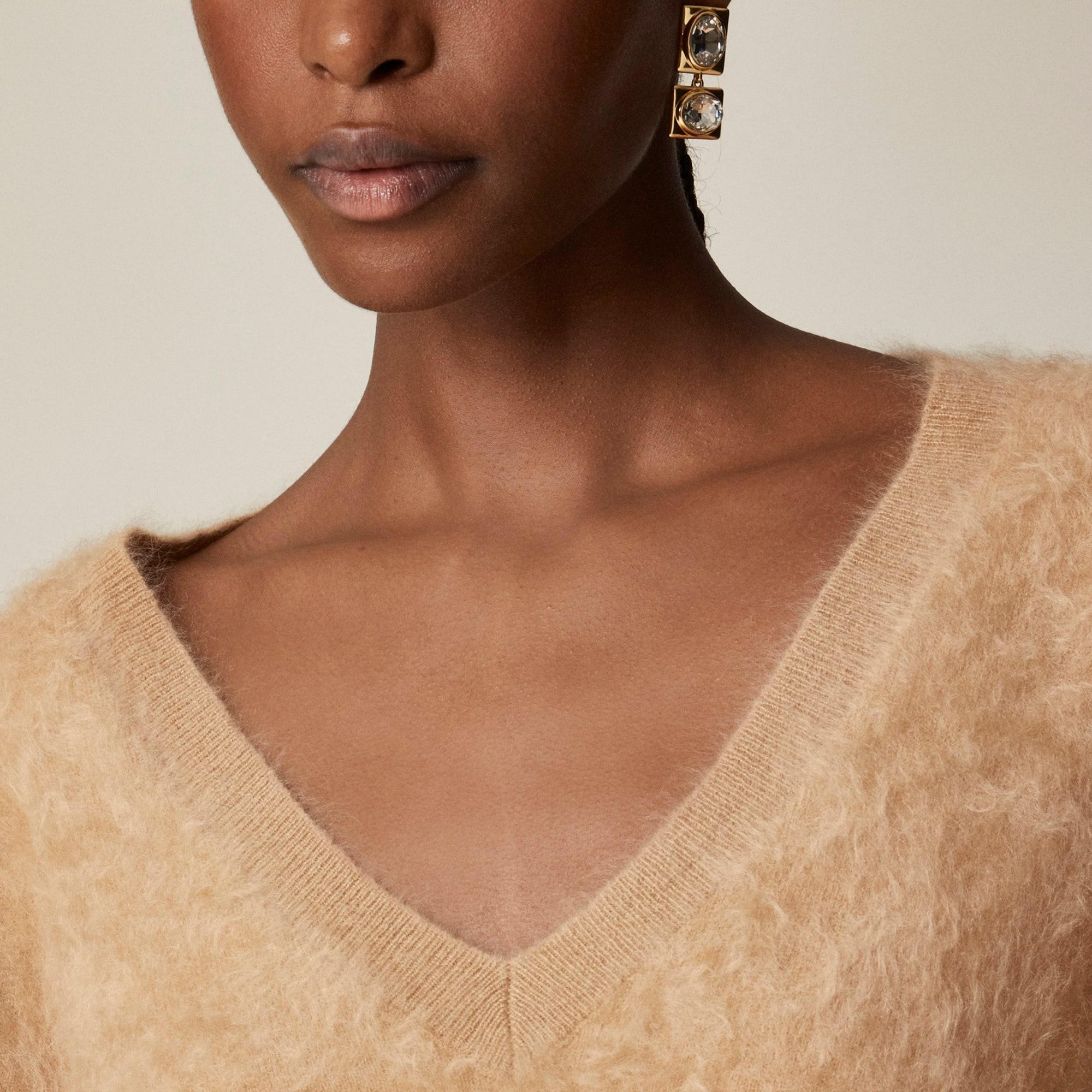 Brushed cashmere cropped V-neck sweater Product Image