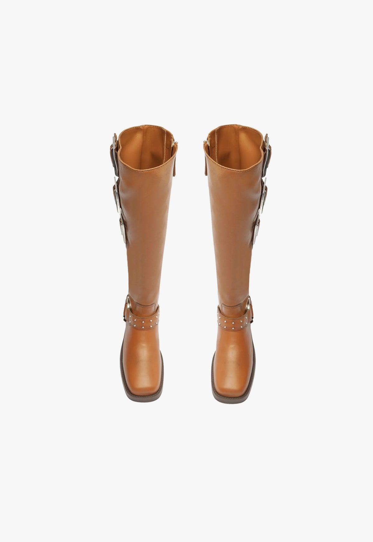 Luccia Buckle Graxo Leather Boot Female Product Image