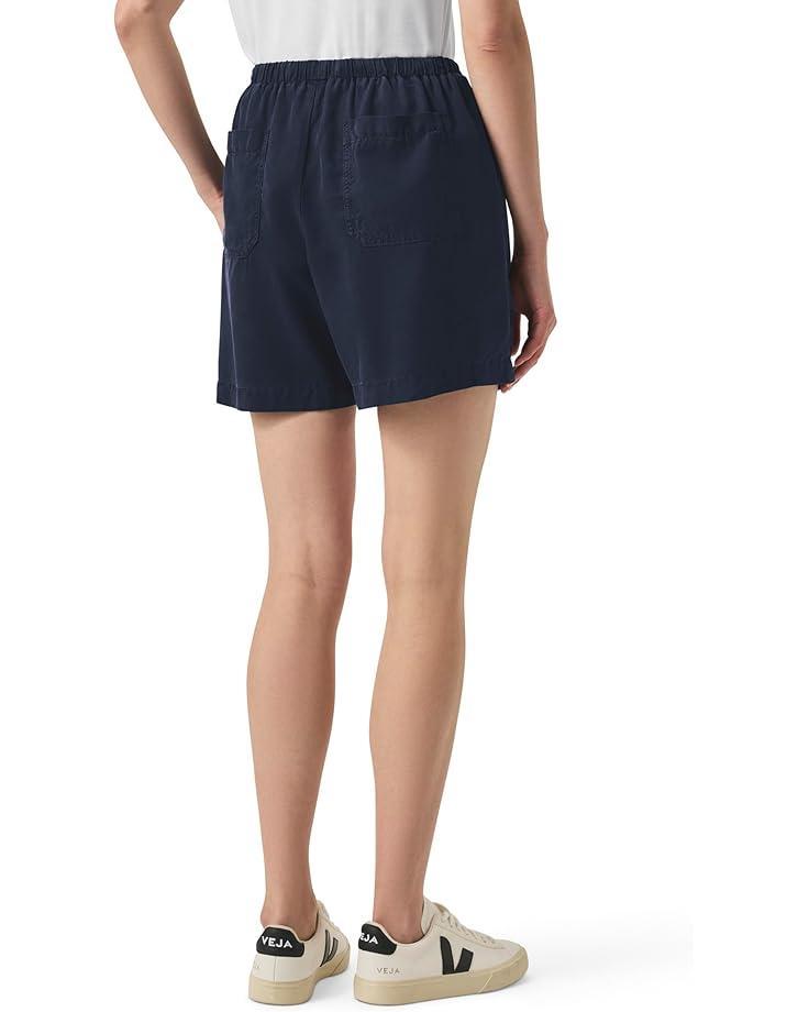 Mavis Short With Pockets Product Image