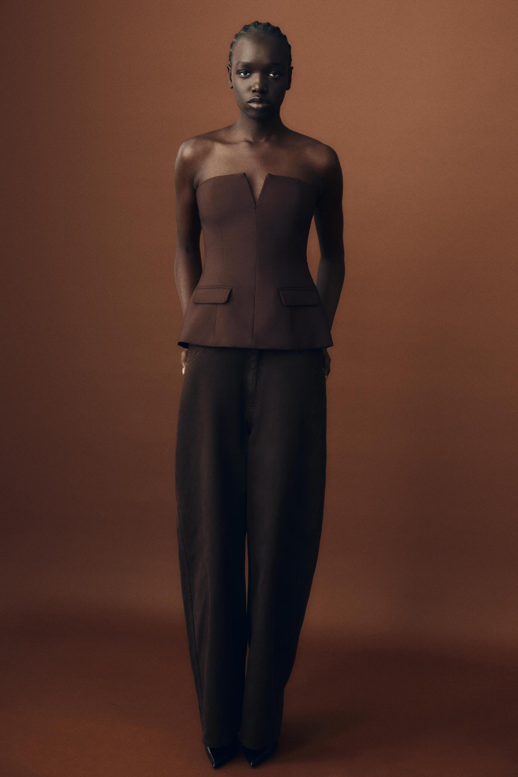 STRAPLESS TOP Product Image