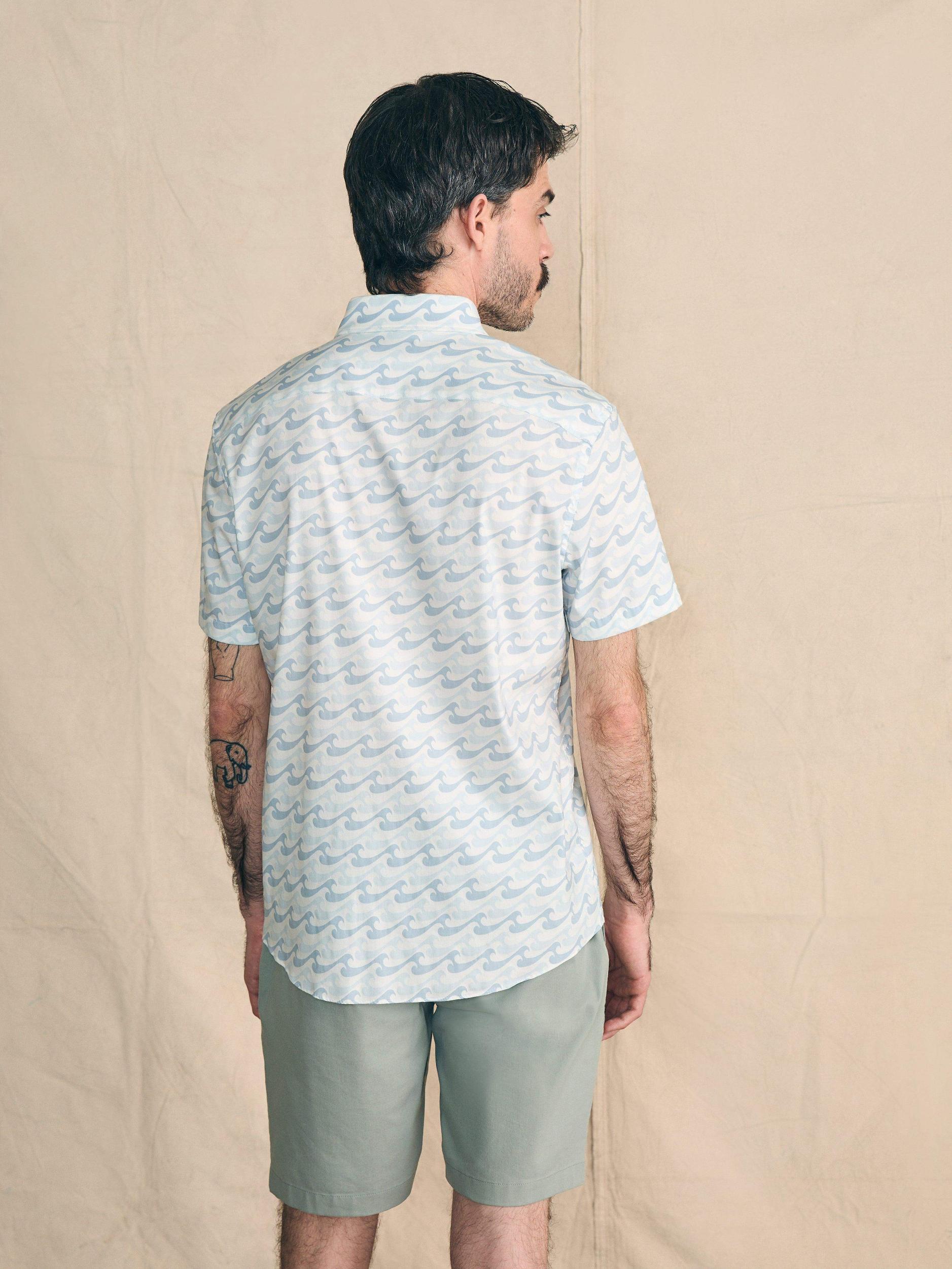 Movement™ Short-Sleeve Shirt - Ivory Endless Peaks Male Product Image