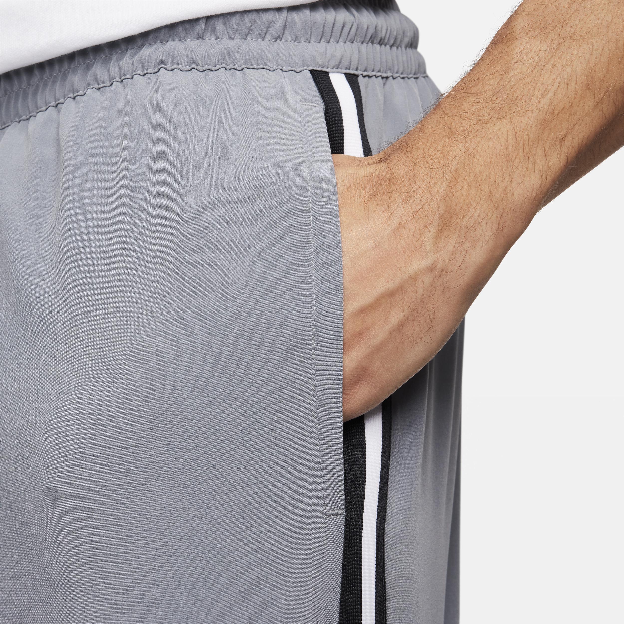 Nike Men's DNA Dri-FIT 6" UV Woven Basketball Shorts Product Image