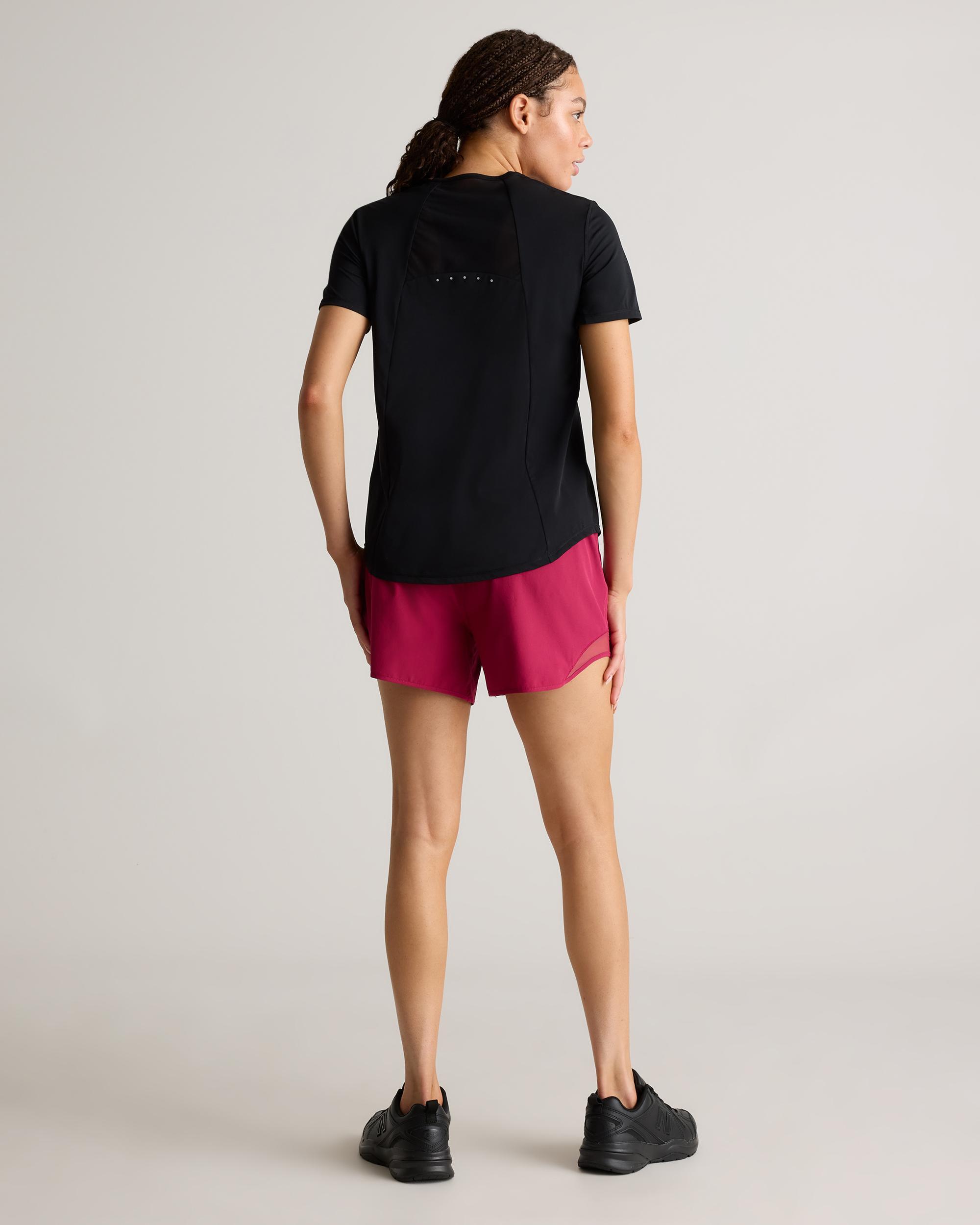 Quince | Women's Essential Run T-Shirt Size XL, Nylon/Spandex Product Image