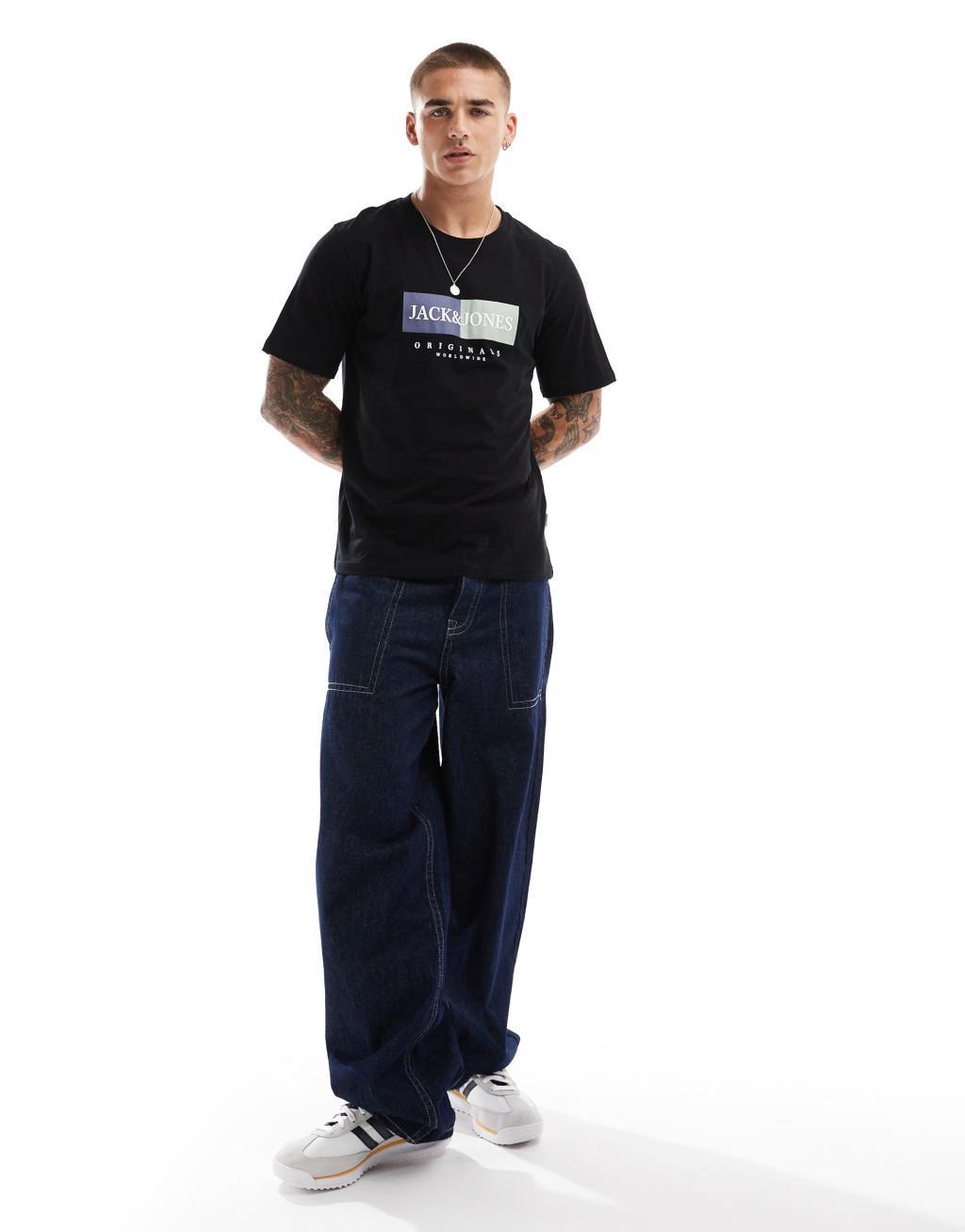 Jack & Jones oversized t-shirt with front logo in black Product Image