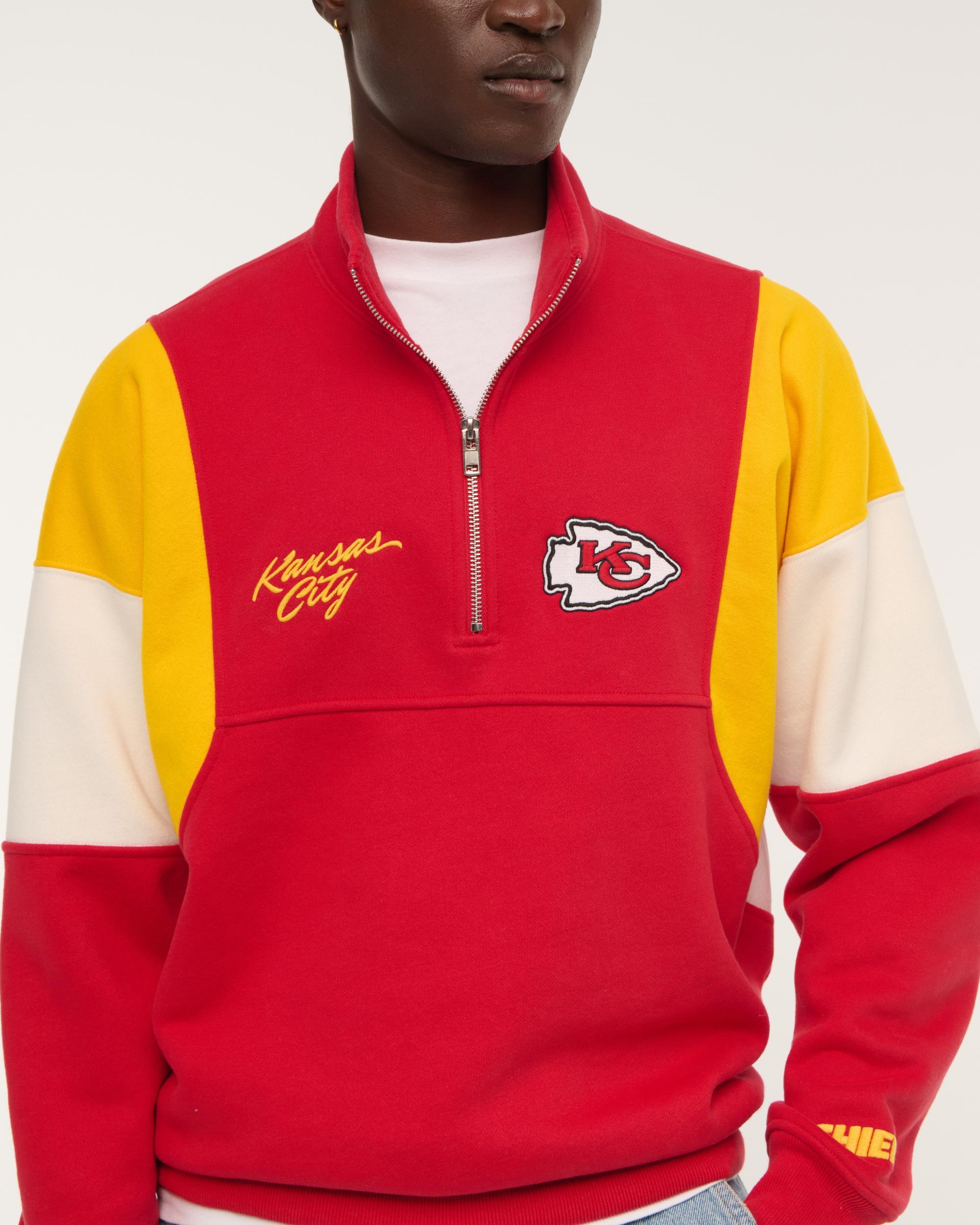 Dallas Cowboys Half-Zip Sweatshirt Product Image