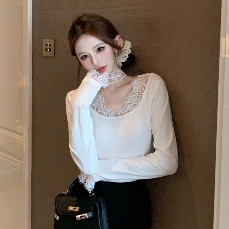 Long Sleeve V-Neck Plain Panel Lace Top Product Image
