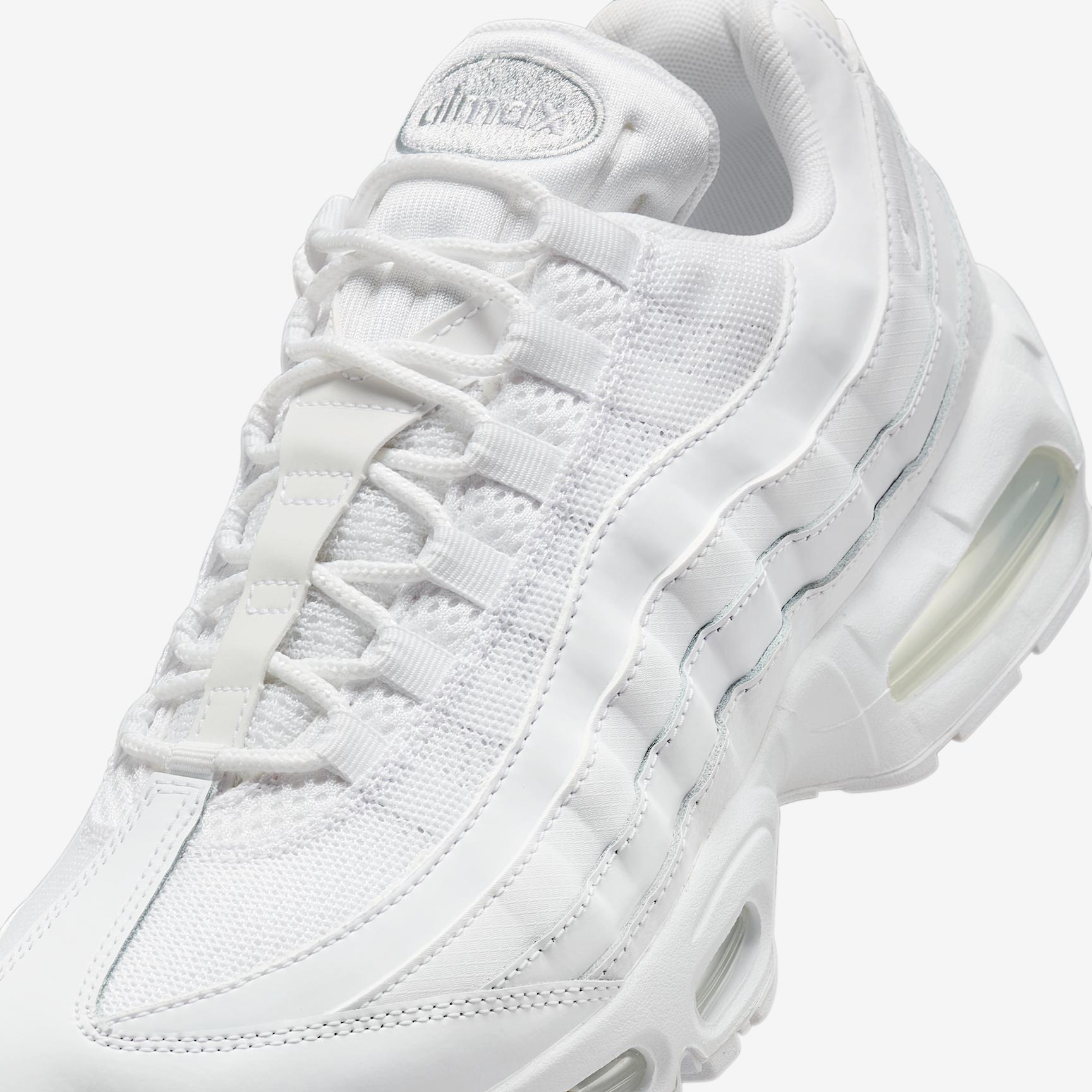 Nike Men's Air Max 95 "Big Bubble" Shoes Product Image
