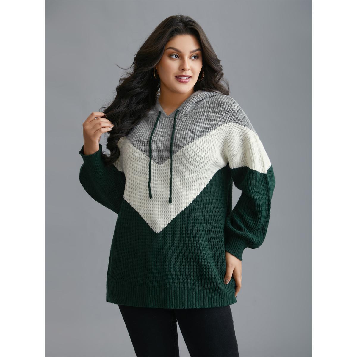 Plus Size Hooded Color Contrast Drop Shoulder Pullover DarkGreen Women Casual Loose Long Sleeve Hooded Everyday Pullovers BloomChic 26/4X Product Image