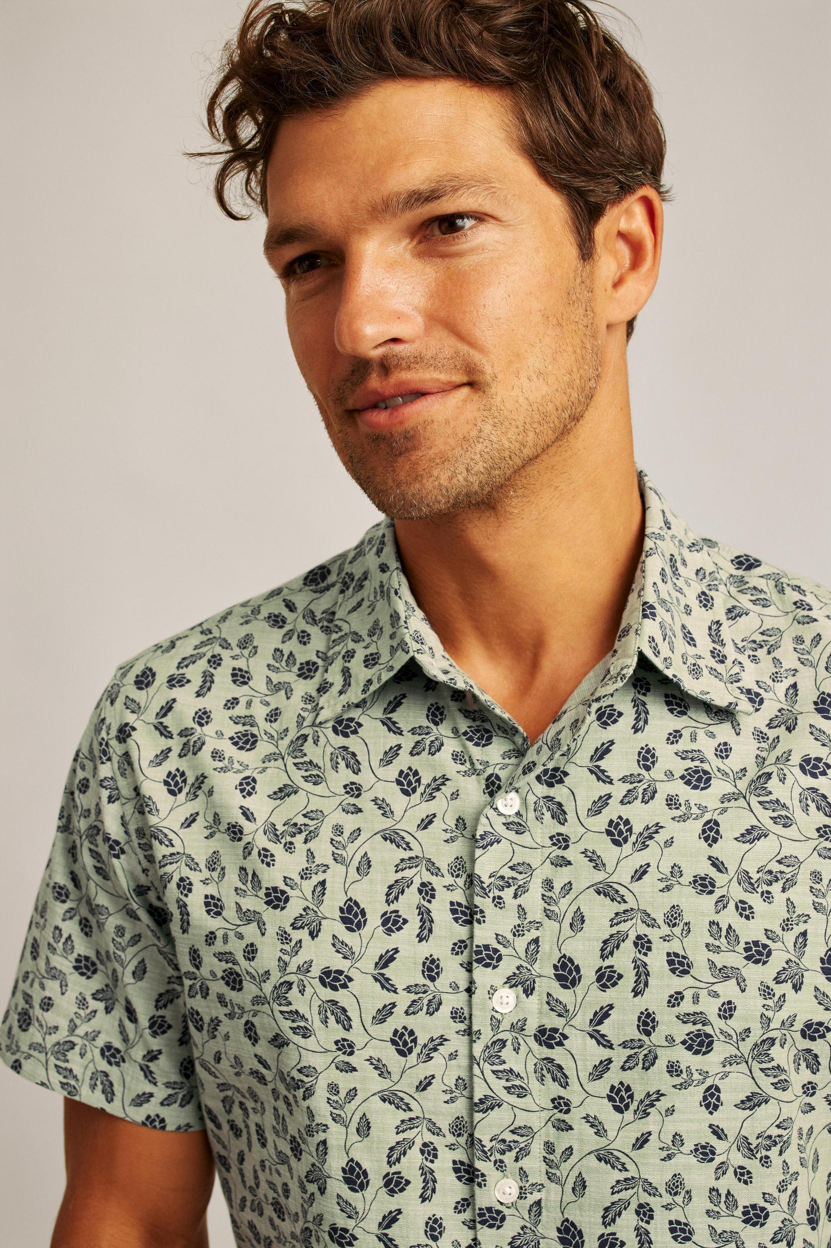 Riviera Short Sleeve Shirt Product Image