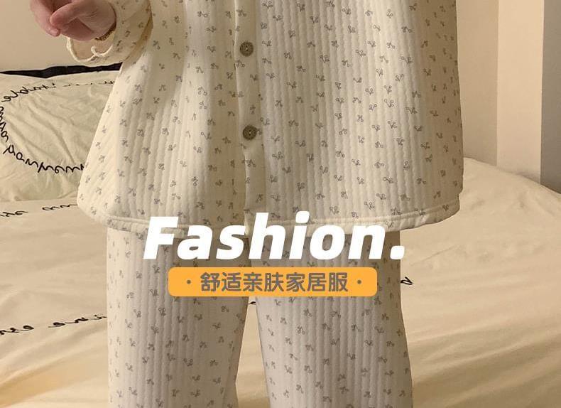Pajama Set: Patterned Shirt + Pants Product Image