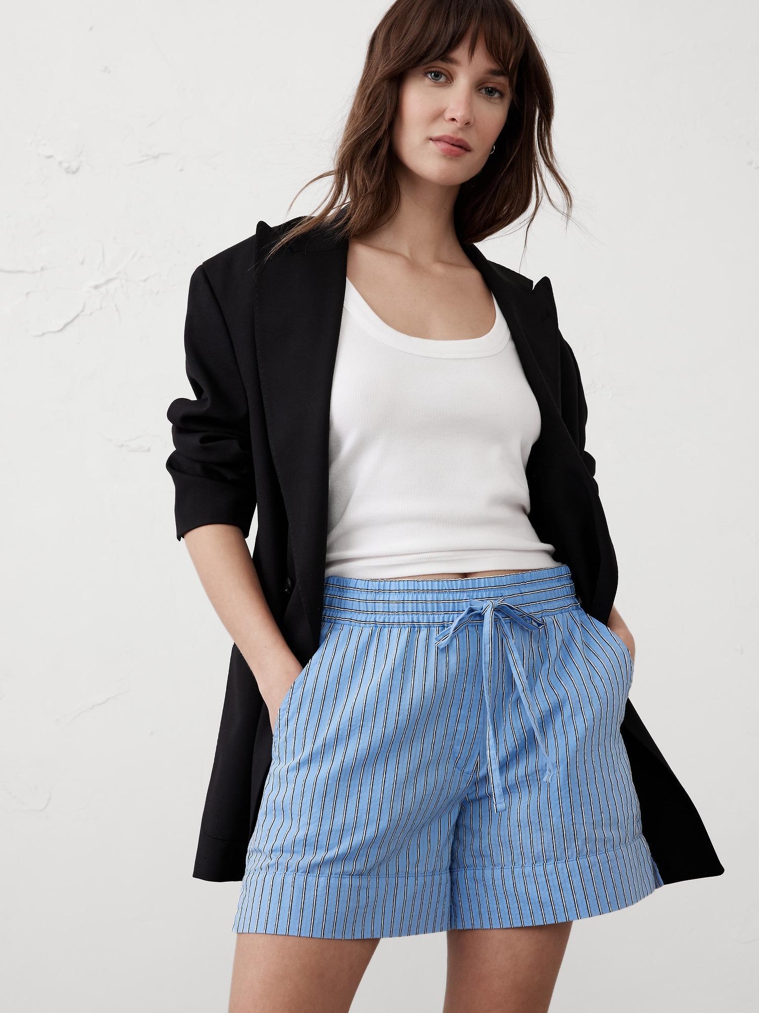Drawstring Short Product Image