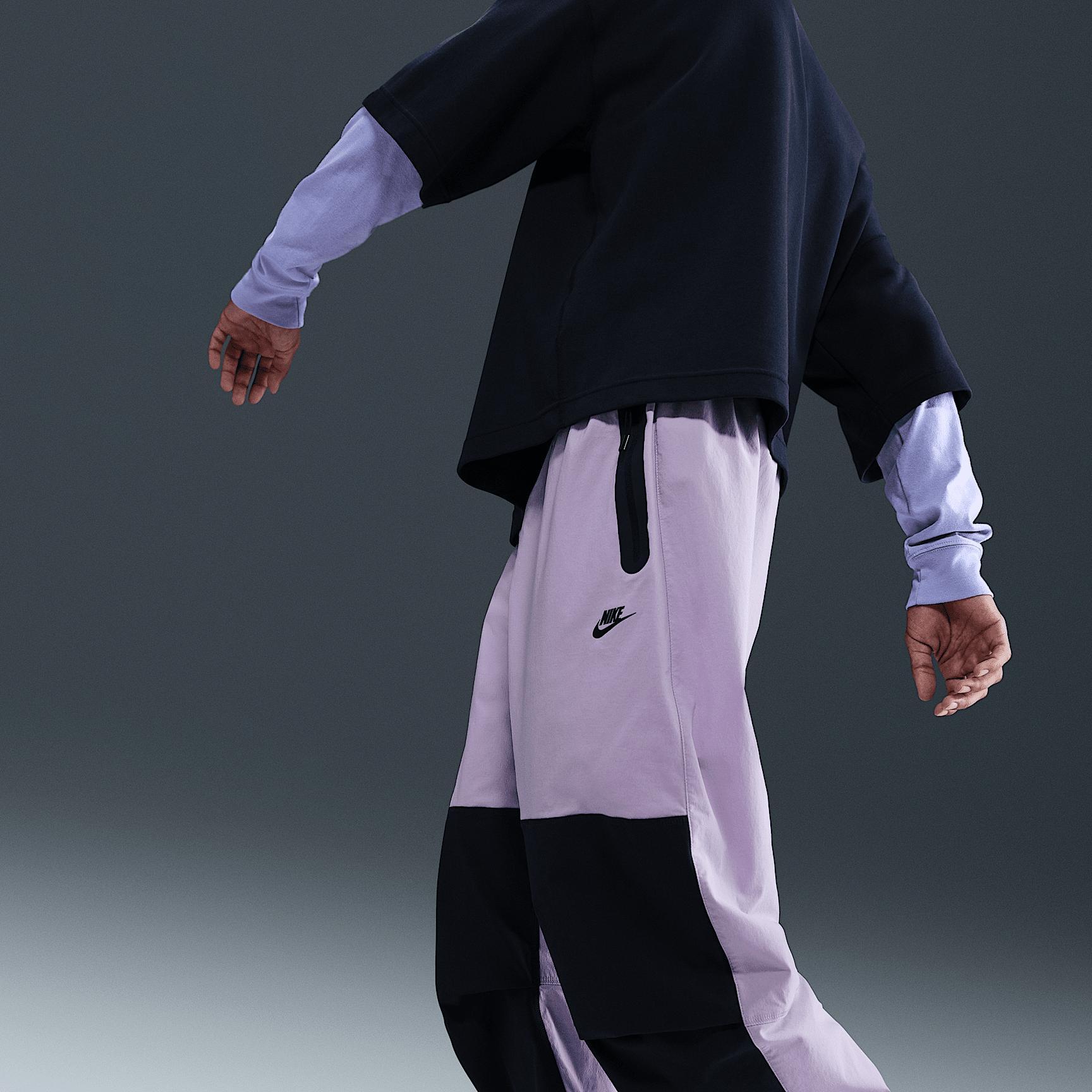 Nike Tech Men's Woven Oversized Pants Product Image