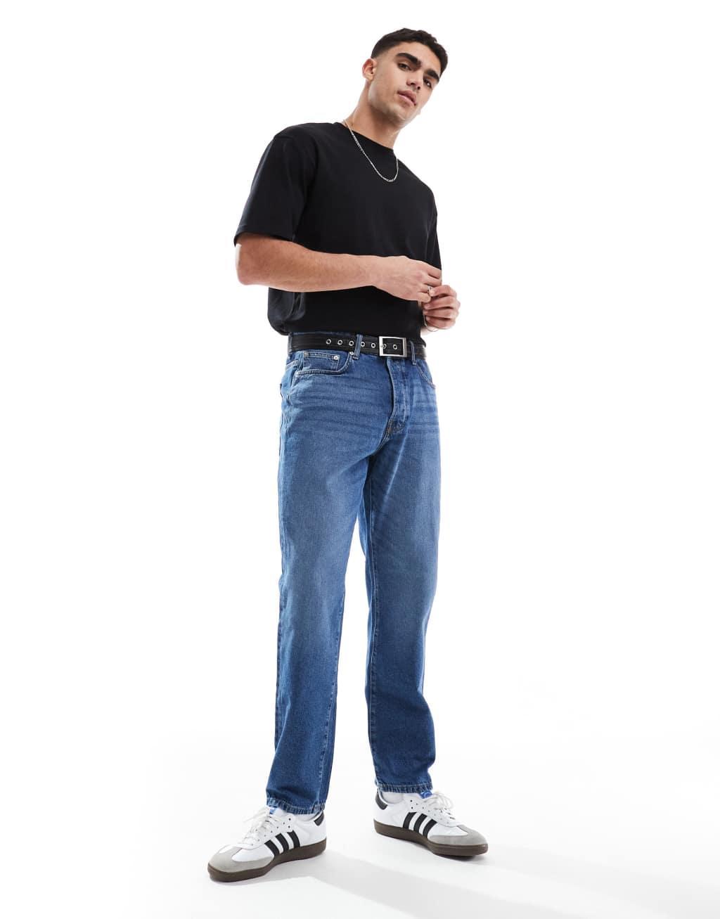 ONLY & SONS relaxed fit soft touch t-shirt in black Product Image