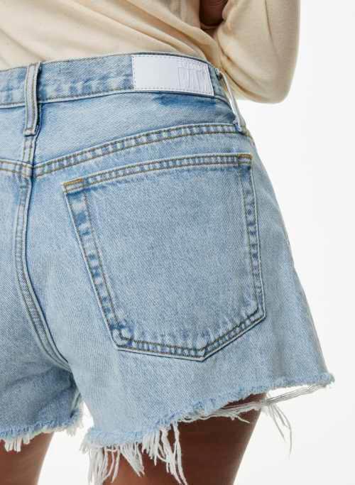 mid-rise relaxed short Product Image