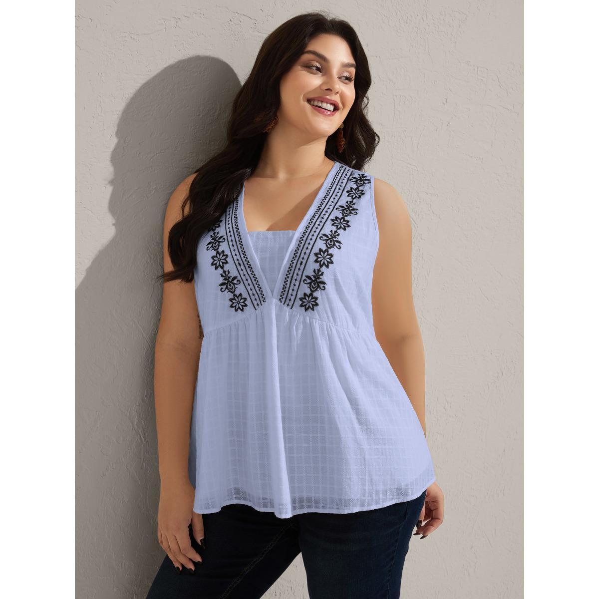 Plus Size Pure Cotton Jacquard Embroidered Tank Top Women LightBlue Texture Square Neck Vacation Tank Tops Camis BloomChic 28/5X Product Image