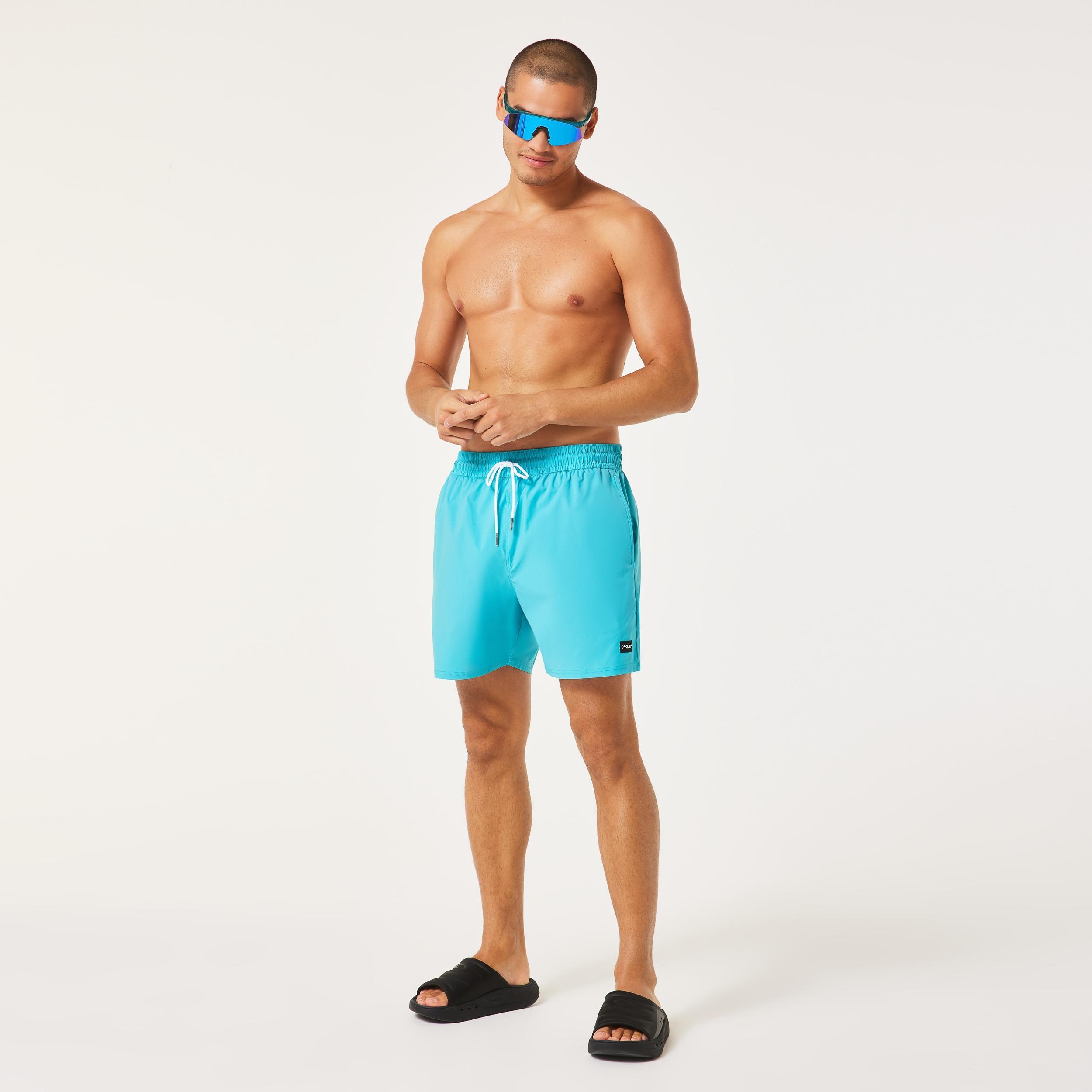 Oakley Men's Robinson Rc 16 Beachshort Size: M Product Image