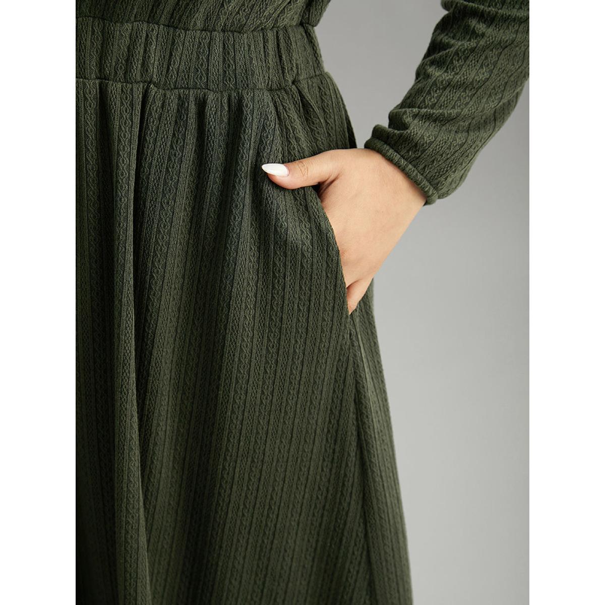 Plus Size Plain Plisse Elastic Cuffs Midi Dress ArmyGreen Women Elegant Elastic cuffs V-neck Long Sleeve Curvy Midi Dress BloomChic 14-16/1X Product Image