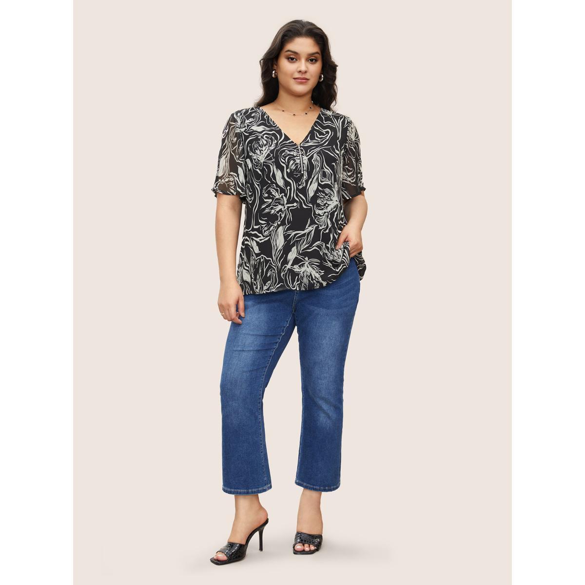 Plus Size Black Floral Half Zip Patchwork Mesh Blouse Women Elegant Short sleeve V-neck Everyday Blouses BloomChic 28/5X Product Image