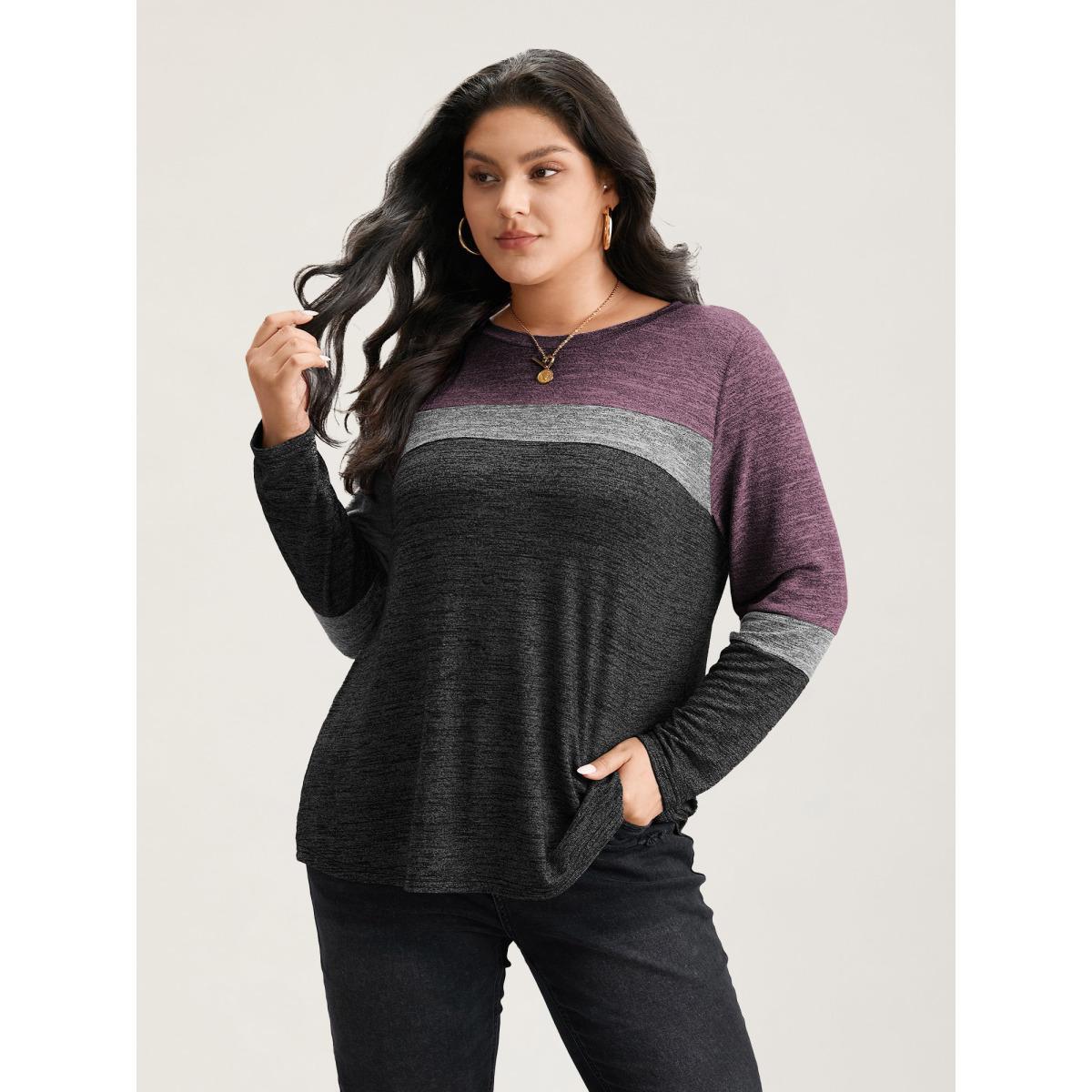 Plus Size Heather Colorblock Contrast Crew Neck T-shirt Black Women Casual Texture Plain Round Neck Everyday T-shirts BloomChic 30/6X Product Image