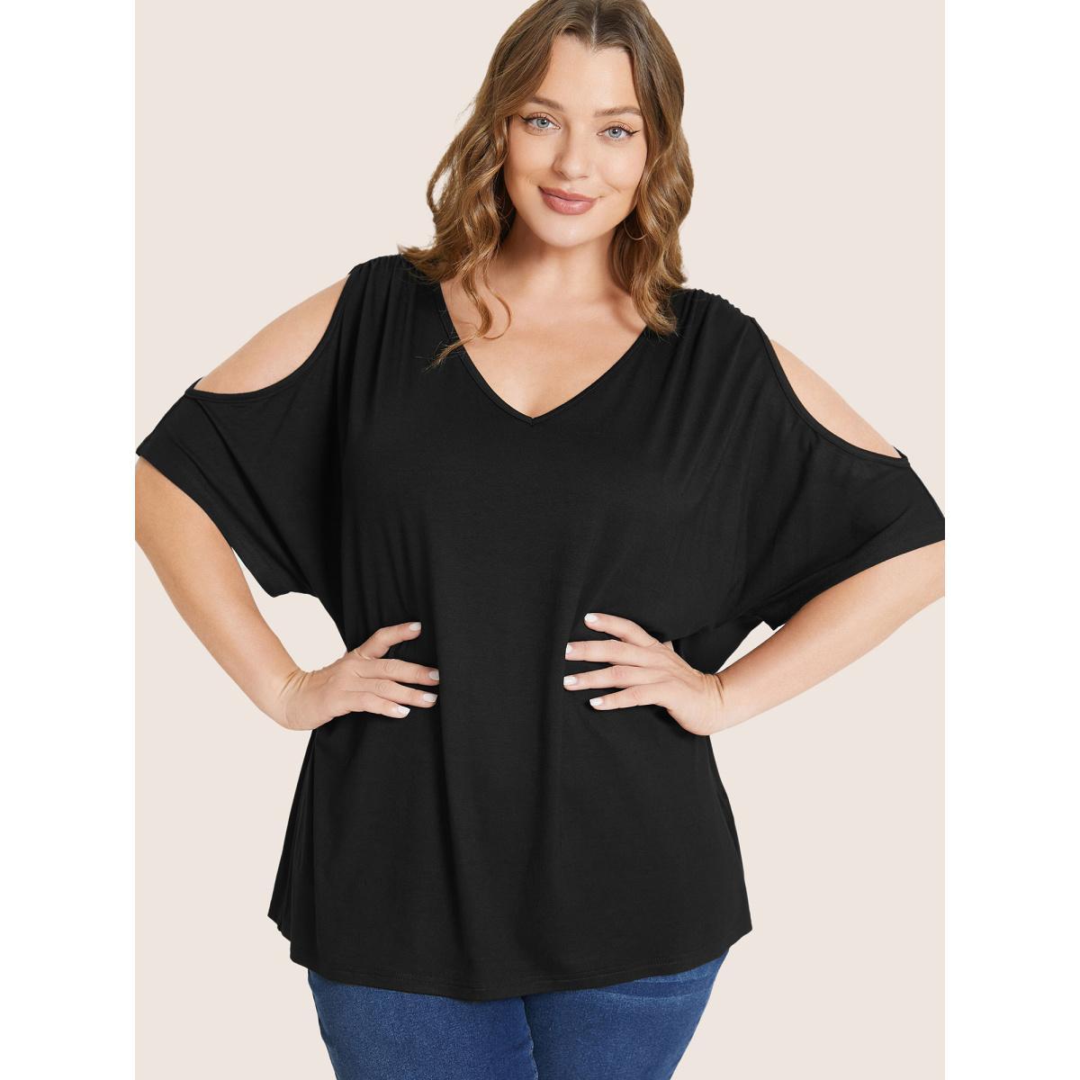 Plus Size Plain Cut Out V Neck T-shirt Black Women Elegant Cut-Out Plain V-neck Everyday T-shirts BloomChic 14-16/1X Product Image