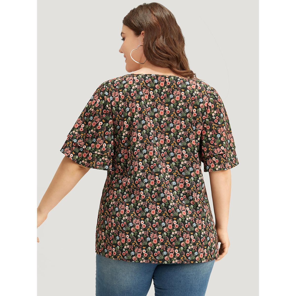 Plus Size BlackFlower Floral Print Layered Ruffle Sleeve Blouse Women Elegant Short sleeve V-neck Dailywear Blouses BloomChic 28/5X Product Image