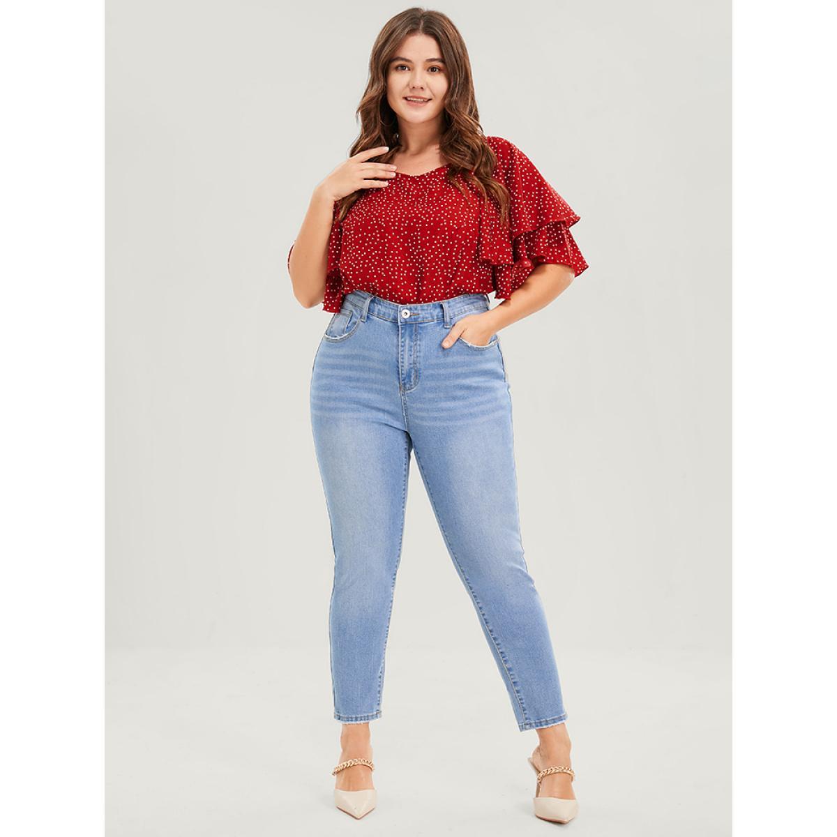 Plus Size Straight Very Stretchy Mid Rise Light Wash Jeans Women LightBlue Casual Plain Pocket High stretch Pocket Jeans BloomChic 22/3X Product Image