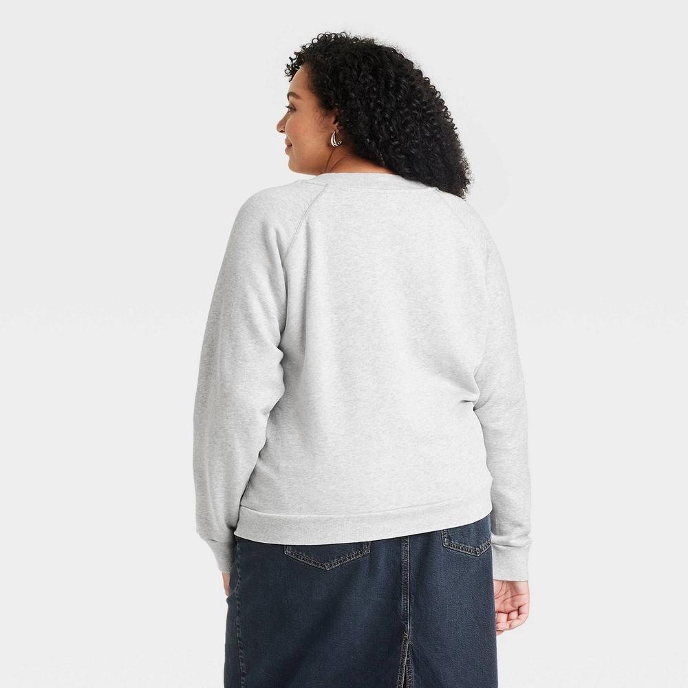 Womens Sweatshirt - Universal Thread Heather 4X Product Image