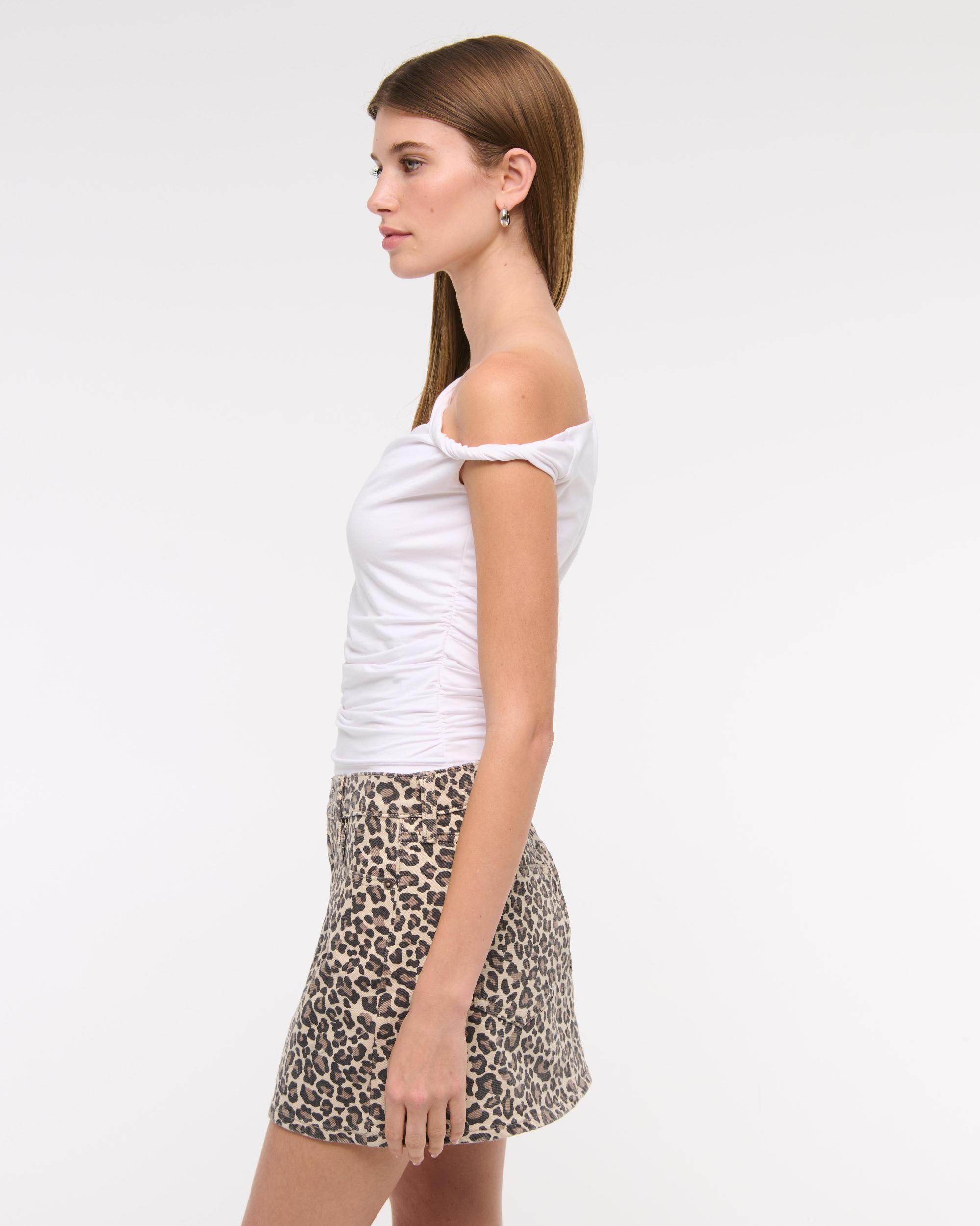 Mid Rise Denim Mini Skirt Product Image