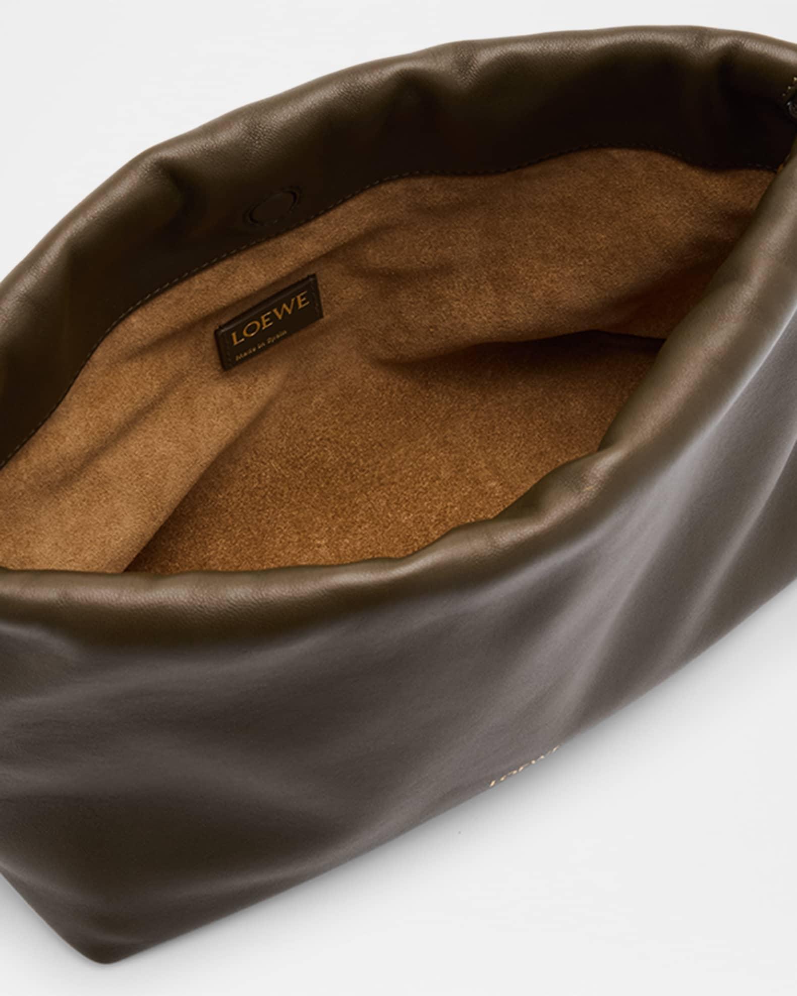 Flamenco Shoulder Bag in Smooth Leather Product Image
