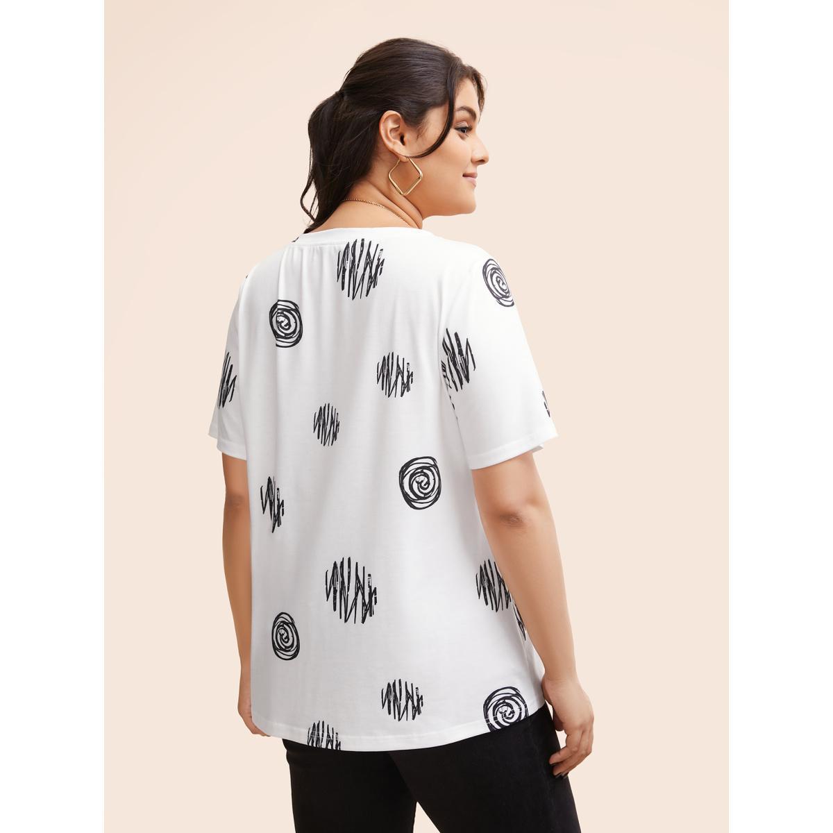 Plus Size Graffiti Print V Neck T-shirt Originalwhite Women Casual Non Art&design V-neck Everyday T-shirts BloomChic 12/L Product Image