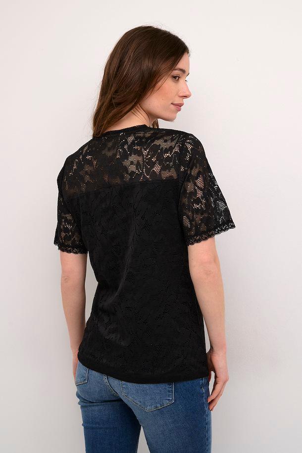 CUzophia T-shirt Product Image
