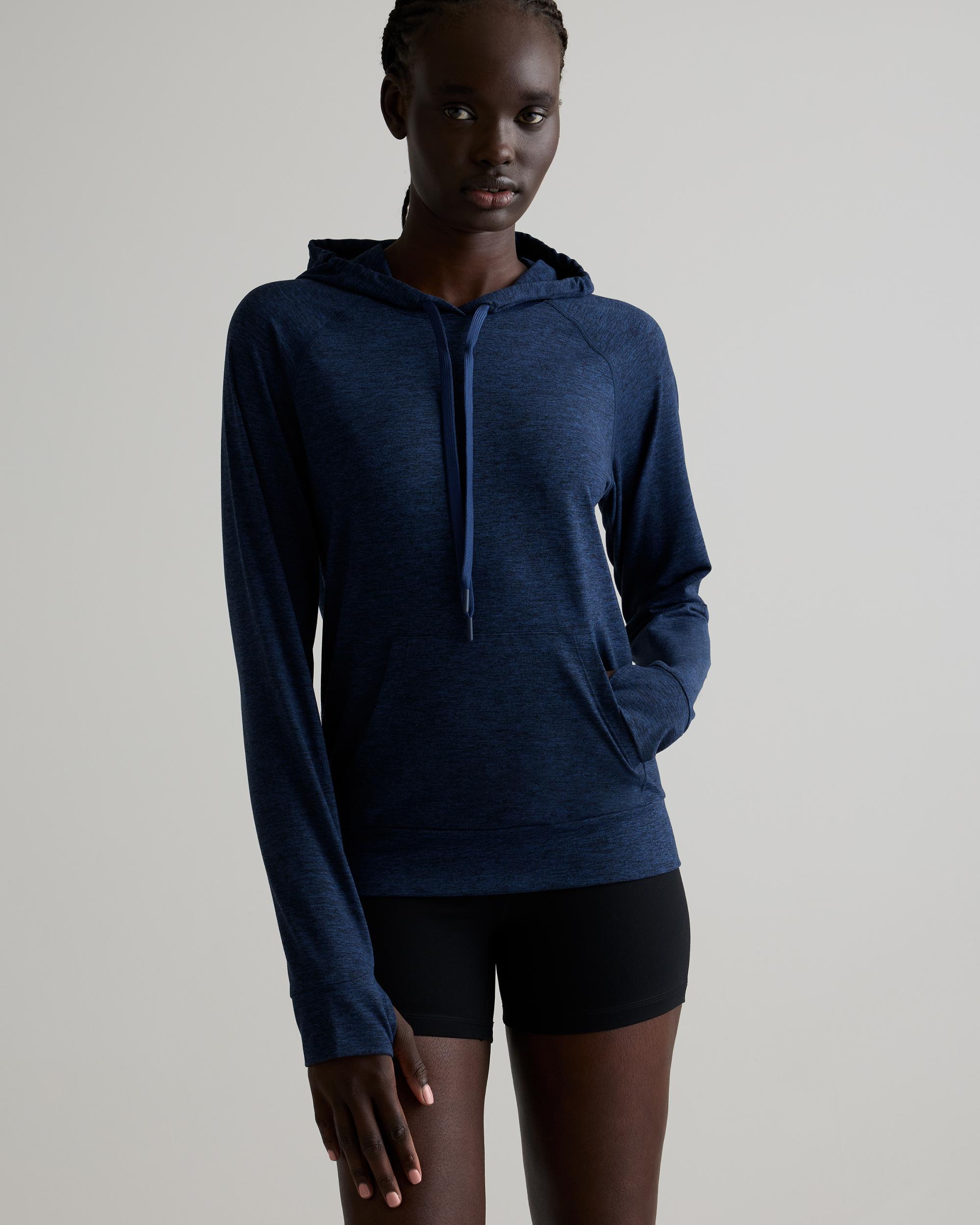 Quince | Women's Super Soft Performance Pullover Hoodie in Navy, Flowknit Activewear, Size XL, Recycled Polyester Product Image