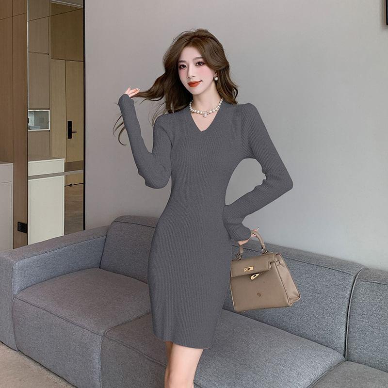 Long Sleeve V-Neck Plain Knit Mini Sheath Dress Product Image