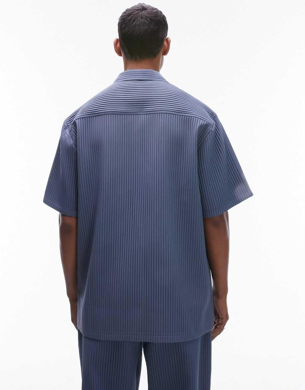 Topman short sleeve plisse shirt Product Image