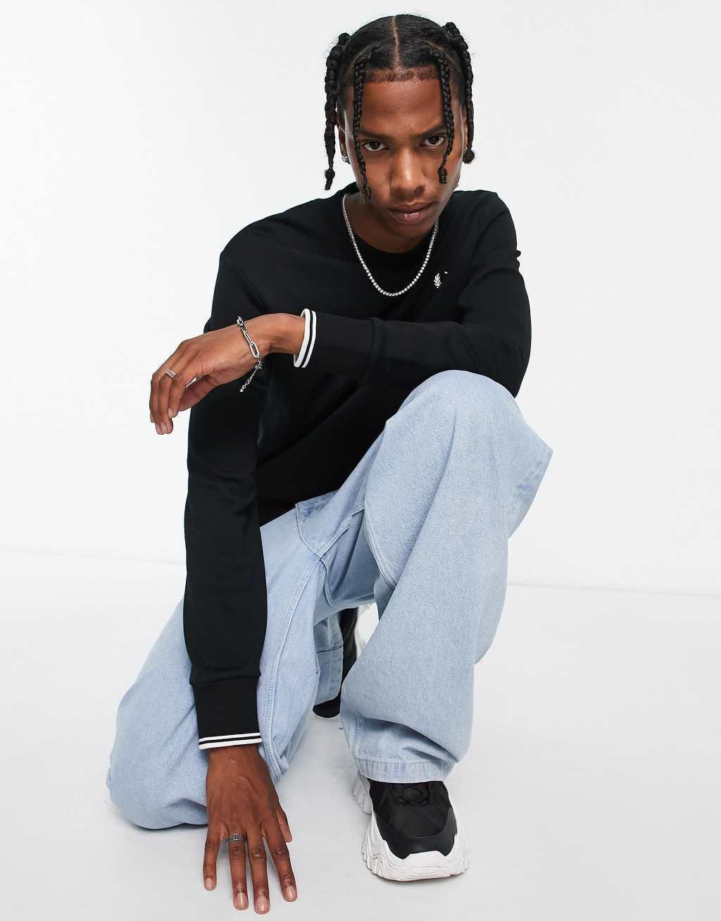 Fred Perry crew neck sweat in black Product Image