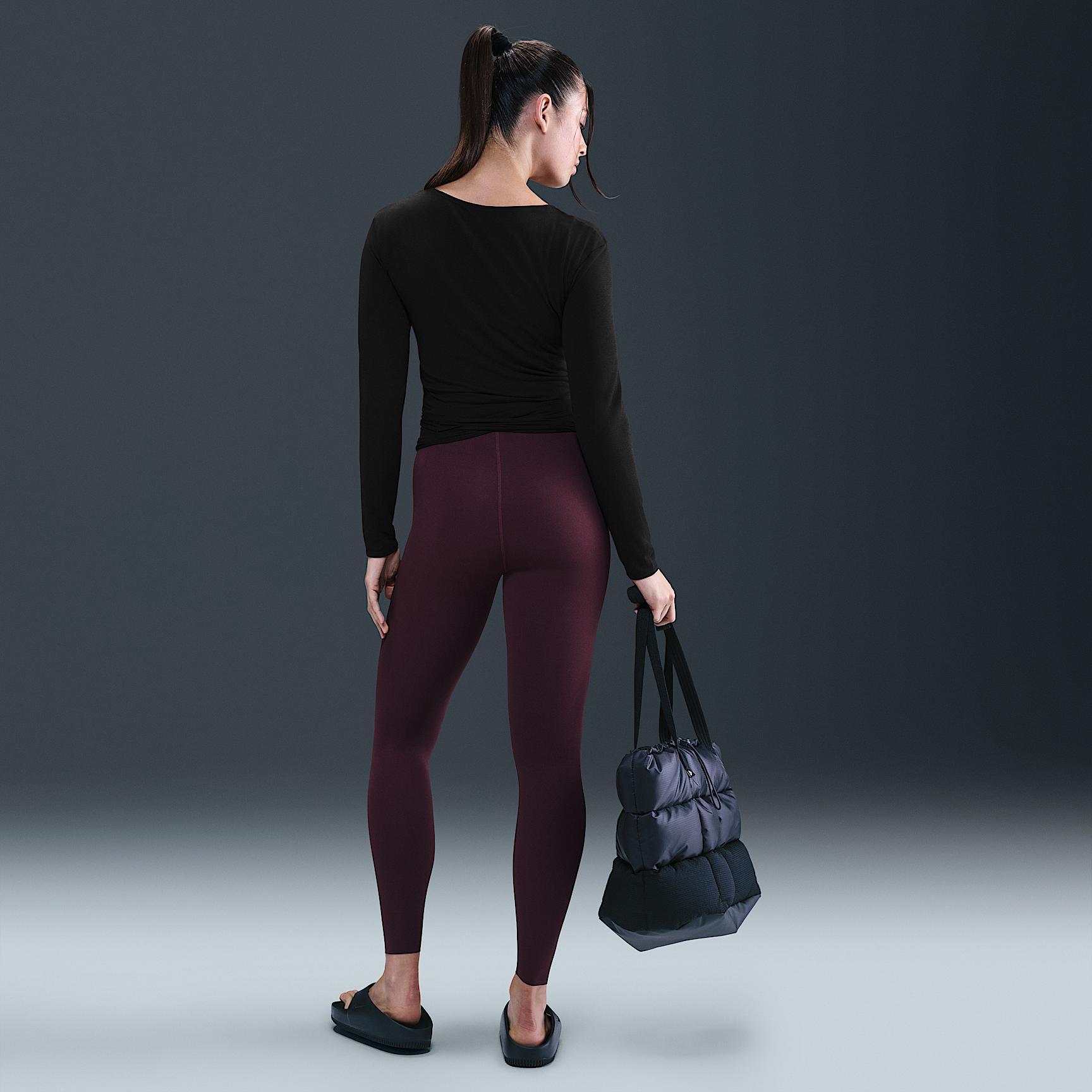 Nike Women's One Relaxed Dri-FIT Top Product Image