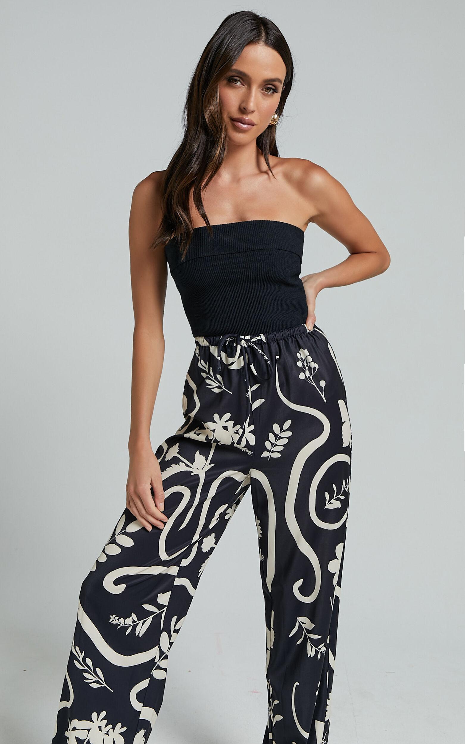 Runaway The Label - Leo Pant in Black/Sand Product Image