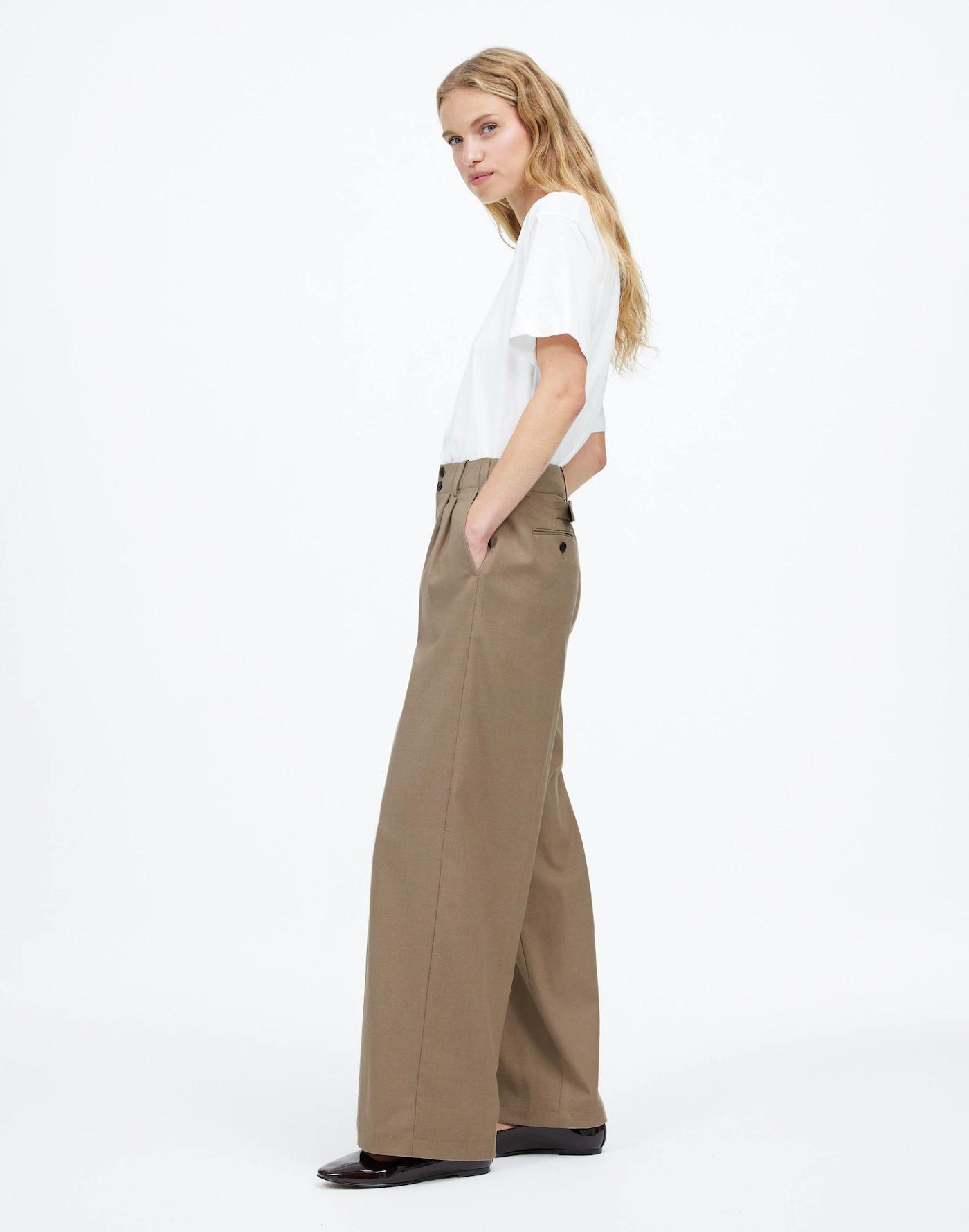 The Petite Harlow Wide-Leg Trouser in Brushed Twill Product Image