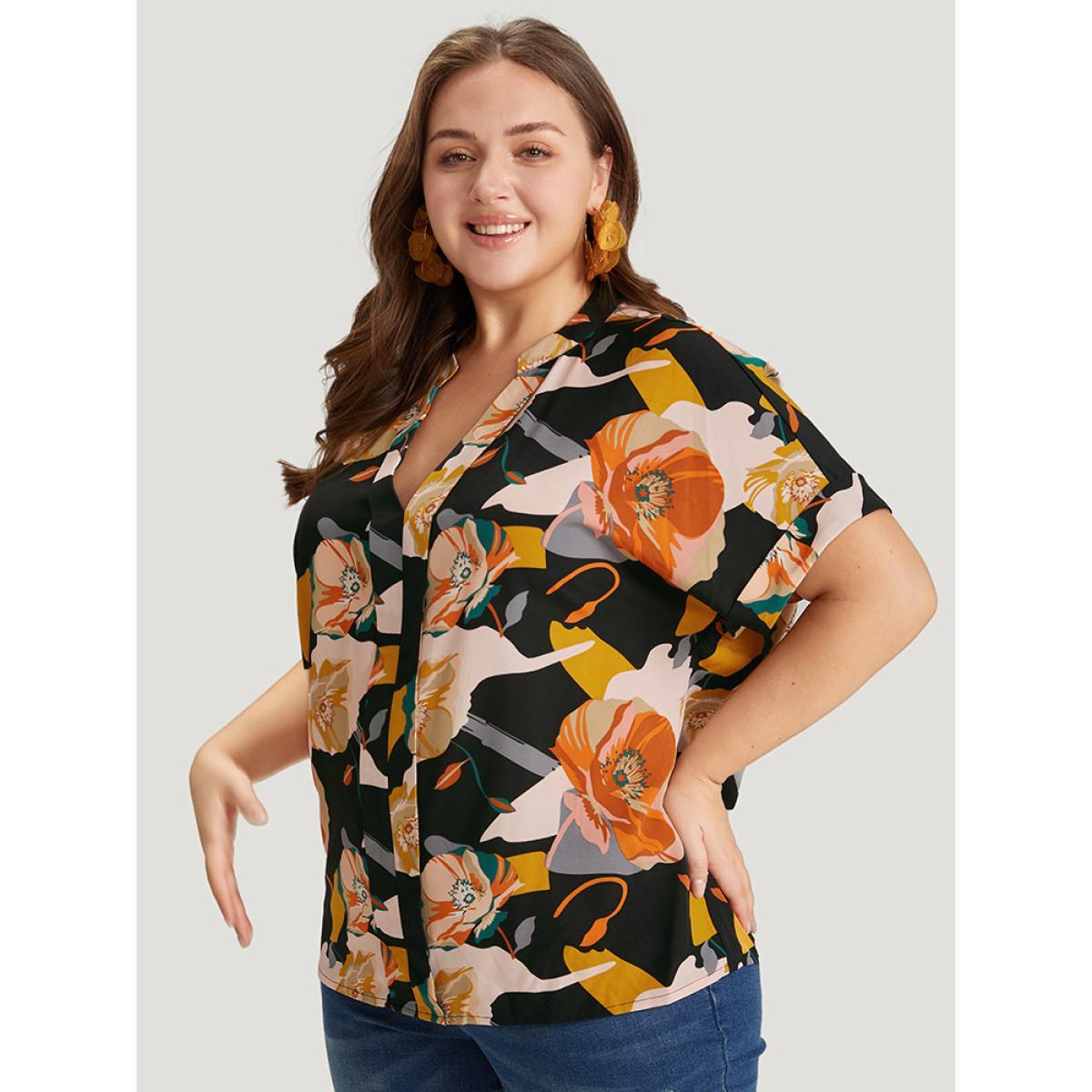 Plus Size Multicolor Floral Print Notched Cuffed Sleeve Blouse Women Elegant Short sleeve Notched collar Dailywear Blouses BloomChic 22-24/3X Product Image
