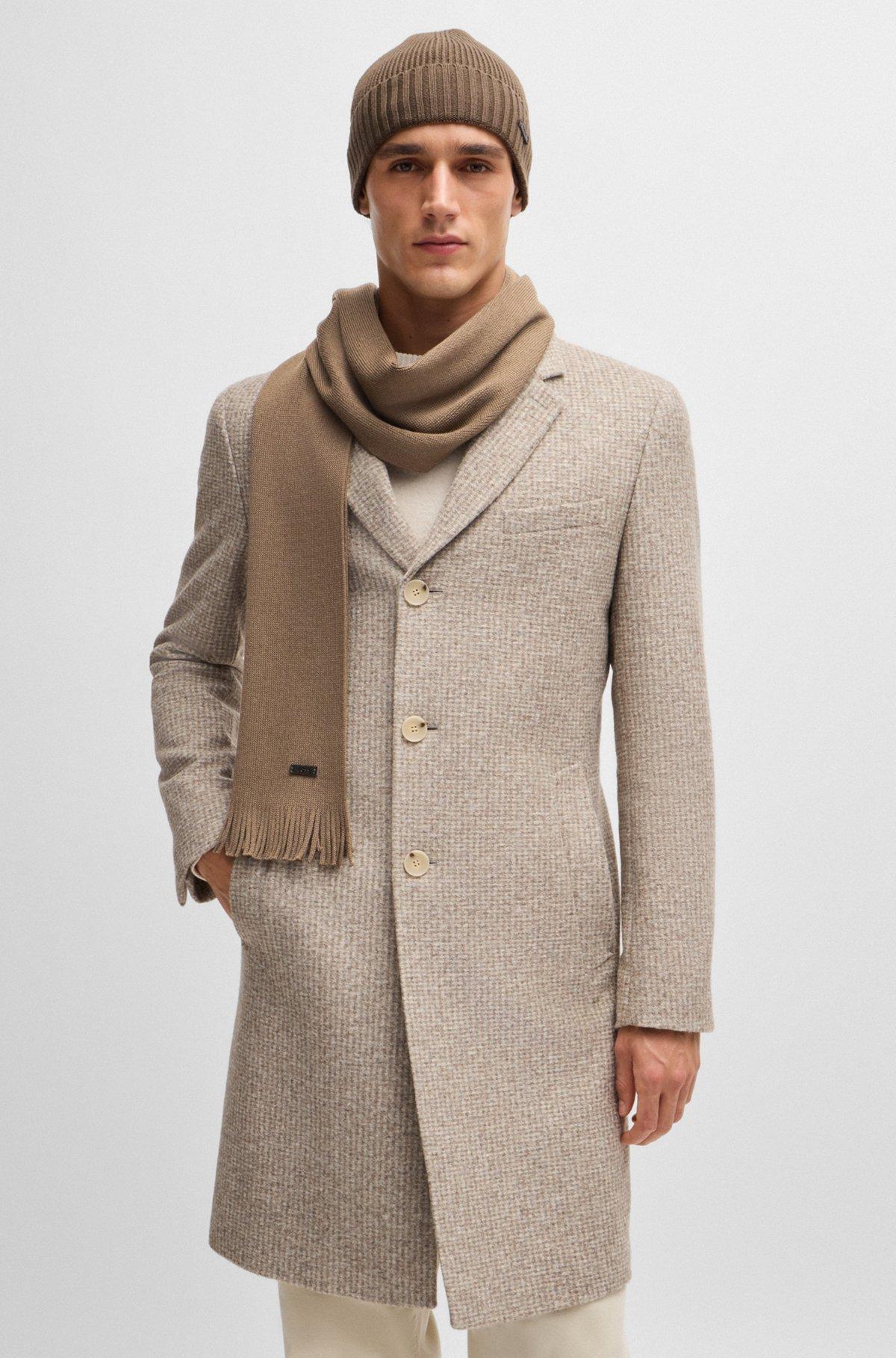 Raschel-knit scarf in merino wool Product Image