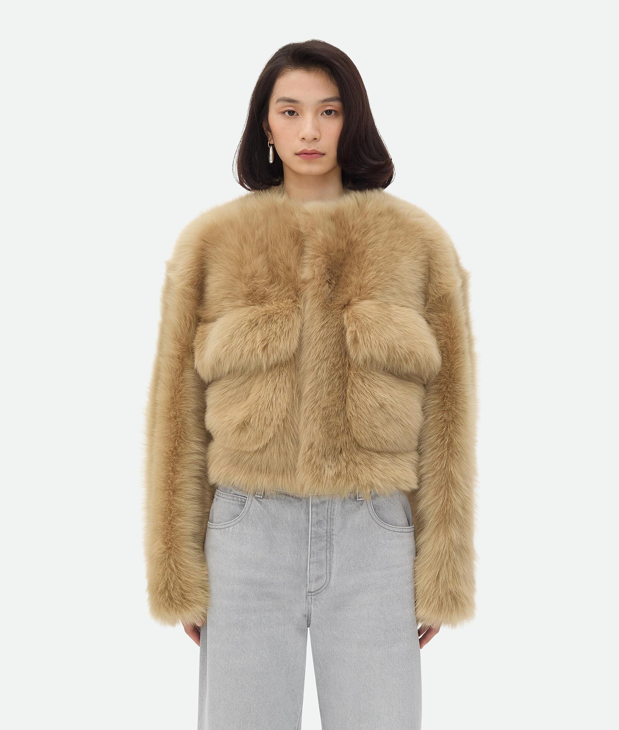 BOTTEGA VENETA Blouson Cropped En Shearling Toscana In Teddy Bear Product Image